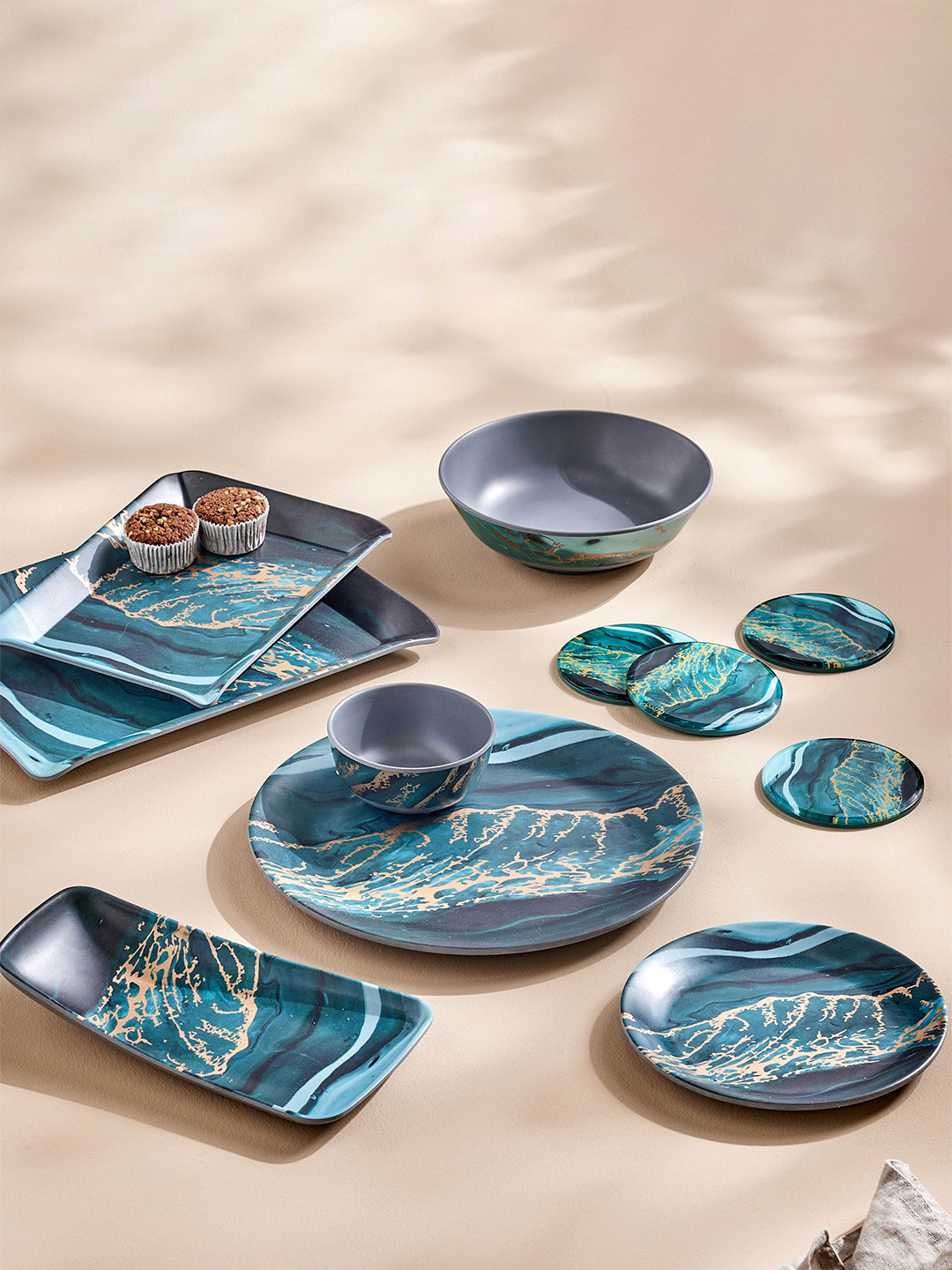 

Home Centre Blue & Black 1 Piece Printed Melamine Glossy Plates