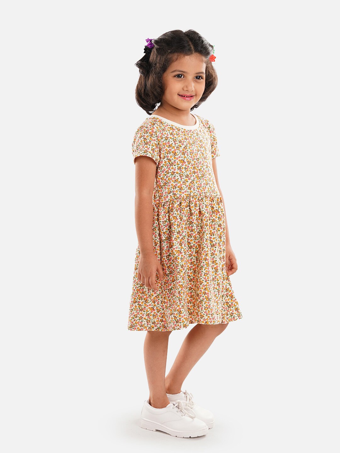 

Zalio Girls Floral Printed Pure Cotton A-Line Dress, Off white