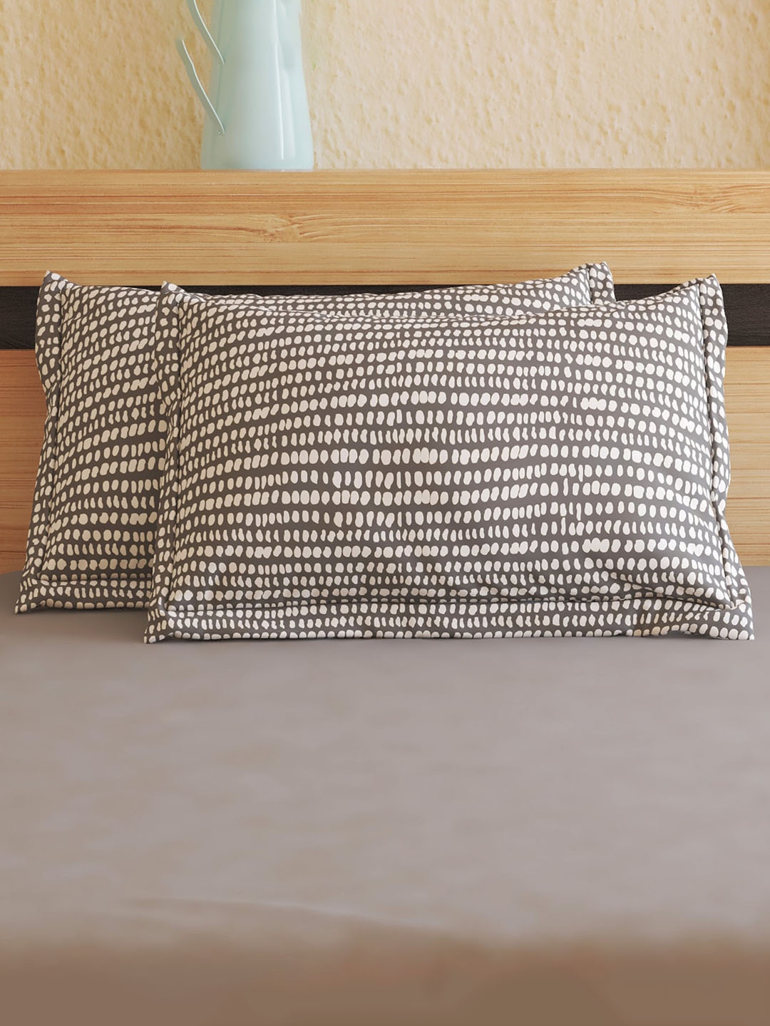 

Home Centre Colour Refresh Grey 2 Pcs Printed Cotton Pillow Covers