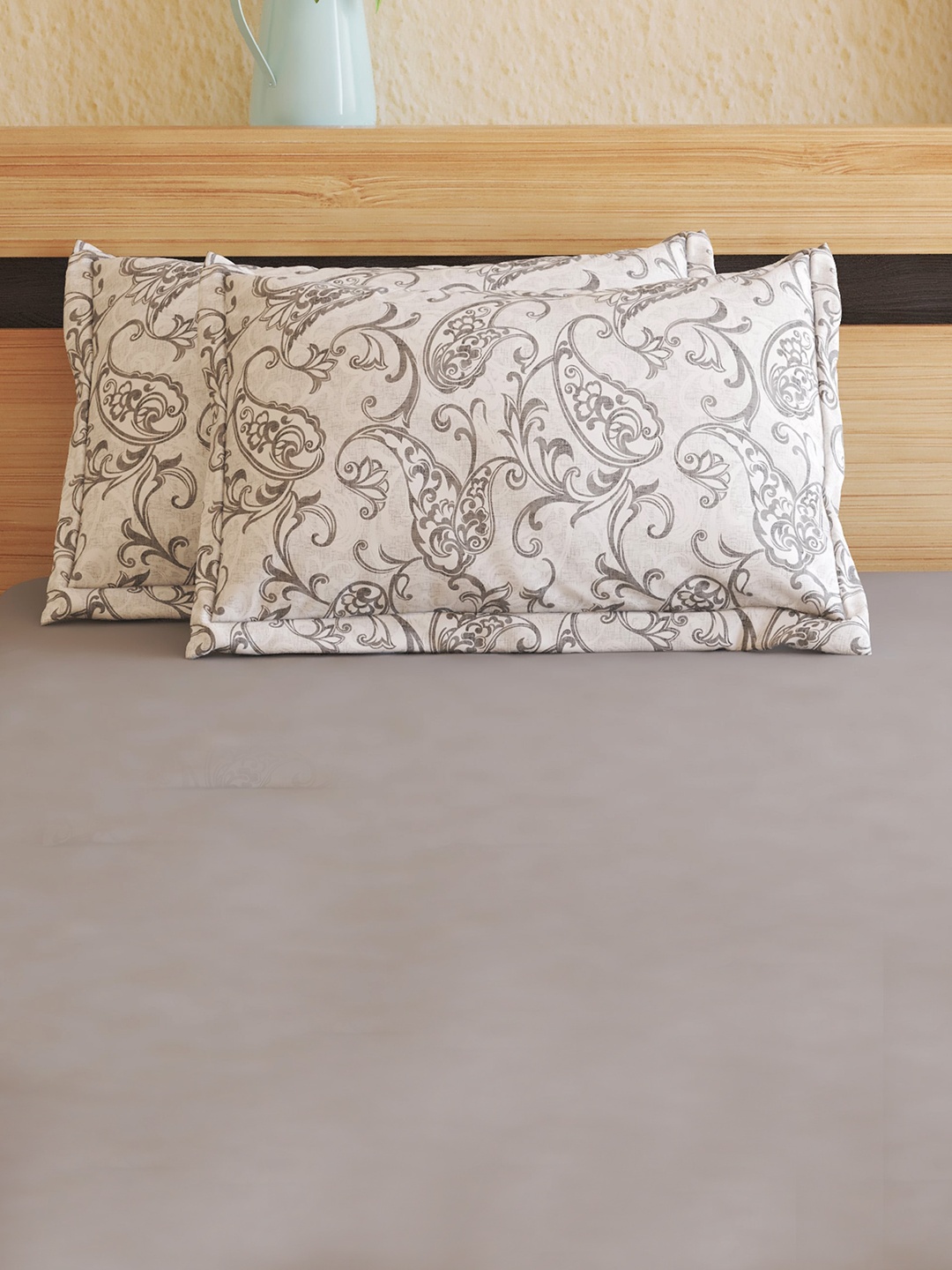 

Home Centre Colour Refresh Grey 2 Pieces Printed Pillow Covers