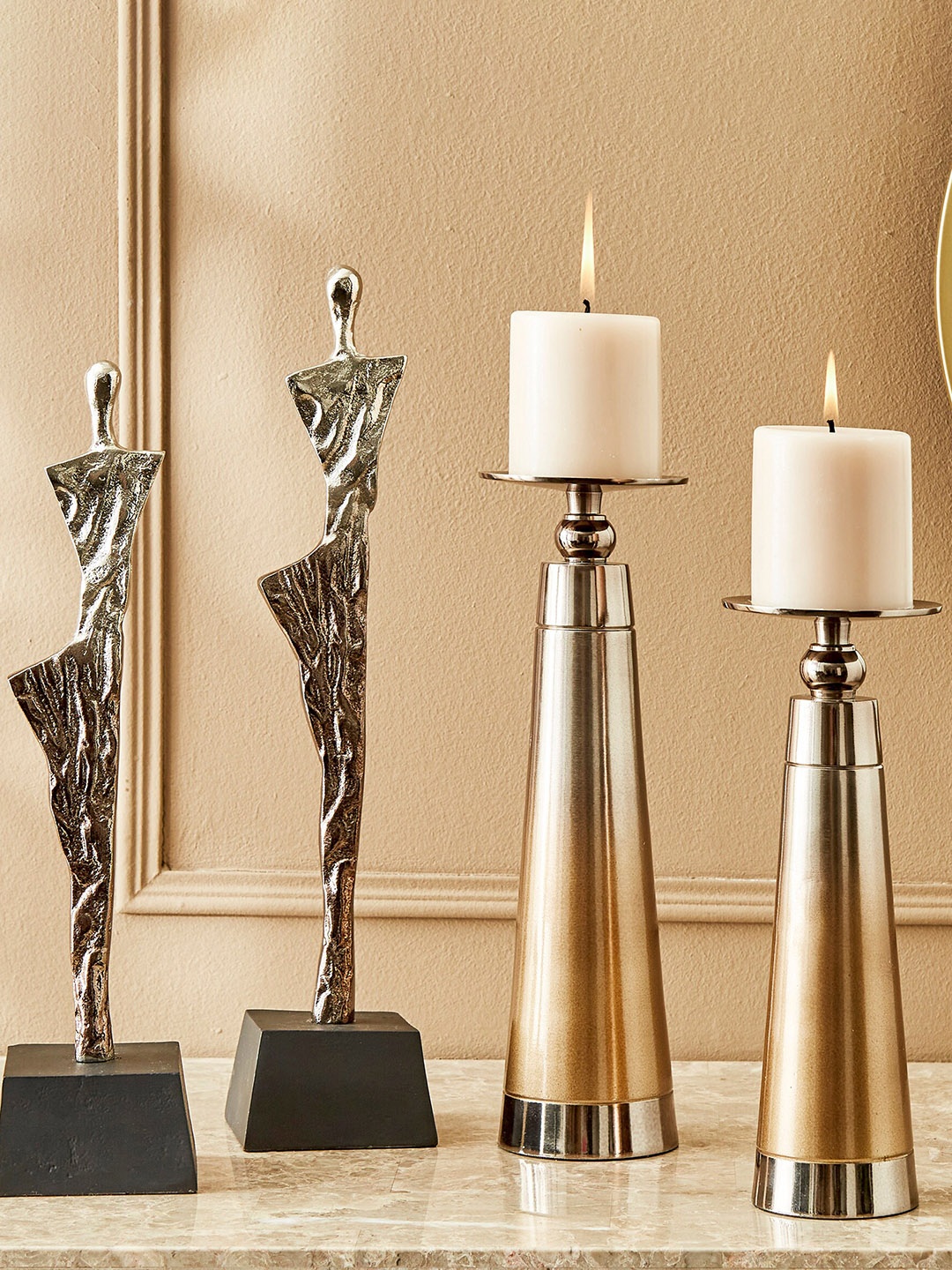 

Home Centre Gold Eternity Vogue Aluminium Human Figurine