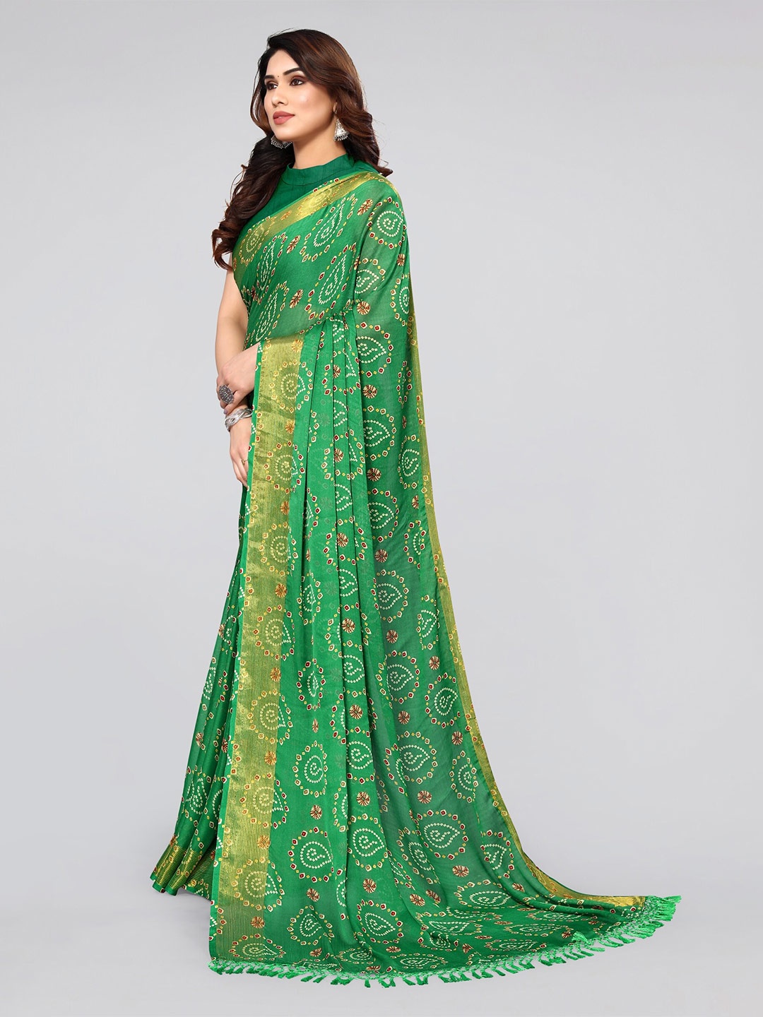 

MIRCHI FASHION Ethnic Motifs Zari Bandhani Saree, Green