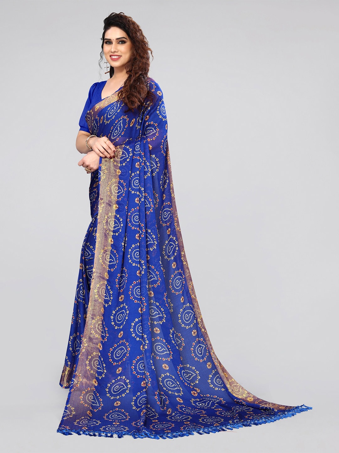 

MIRCHI FASHION Paisley Printed Zari Bandhani Saree, Blue