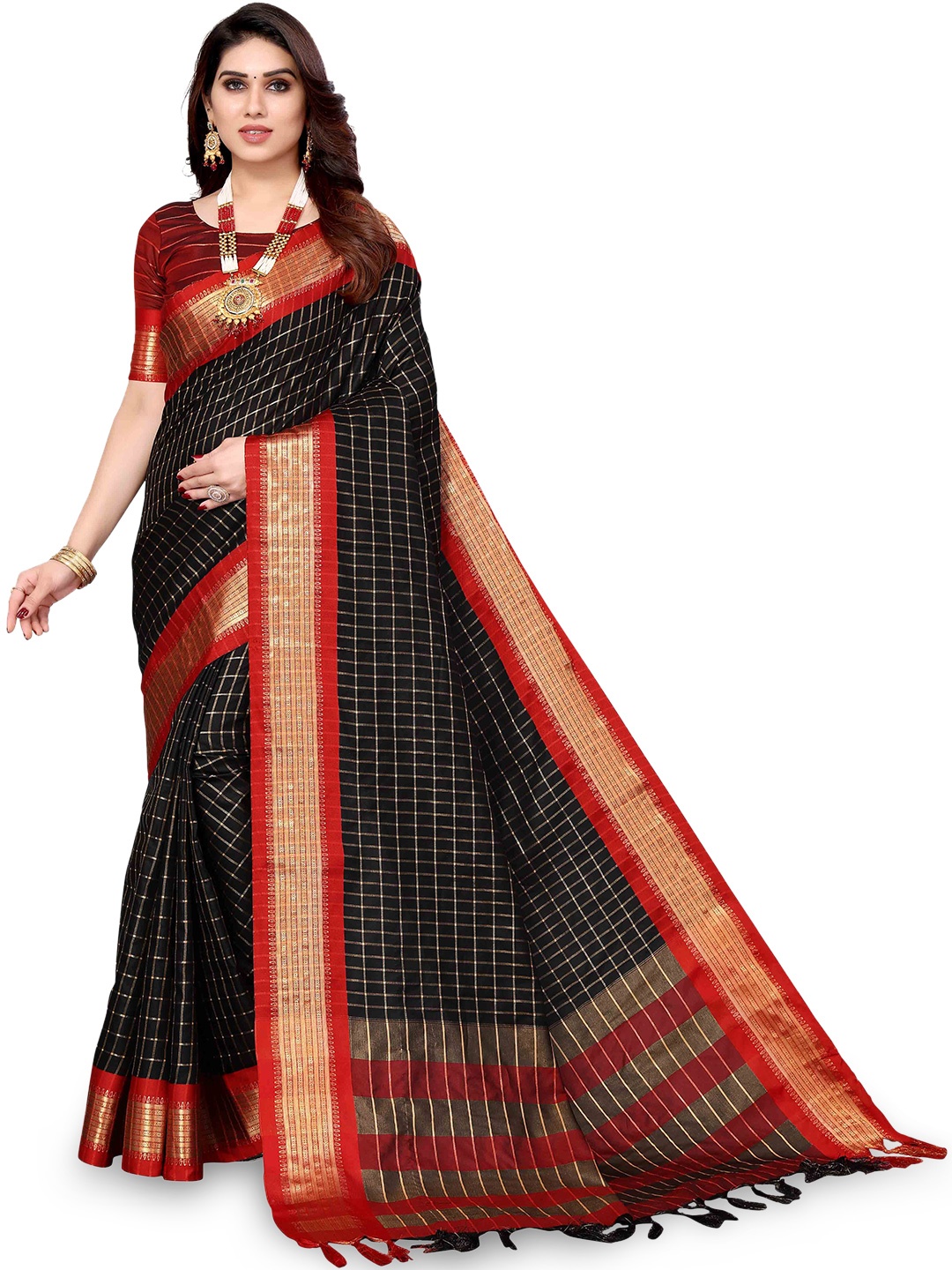 

MAGMINA Checked Woven Design Zari Silk Cotton Ilkal Saree, Black