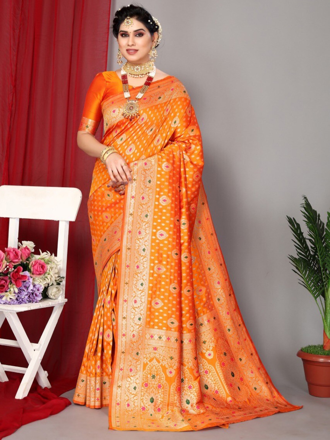

VEERAX Ethnic Motif Woven Design Zari Pure Silk Banarasi Saree, Yellow
