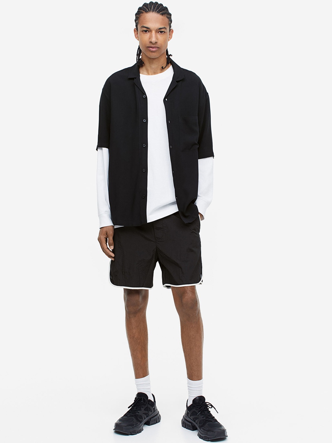 

H&M Men Regular Fit Nylon Shorts, Black
