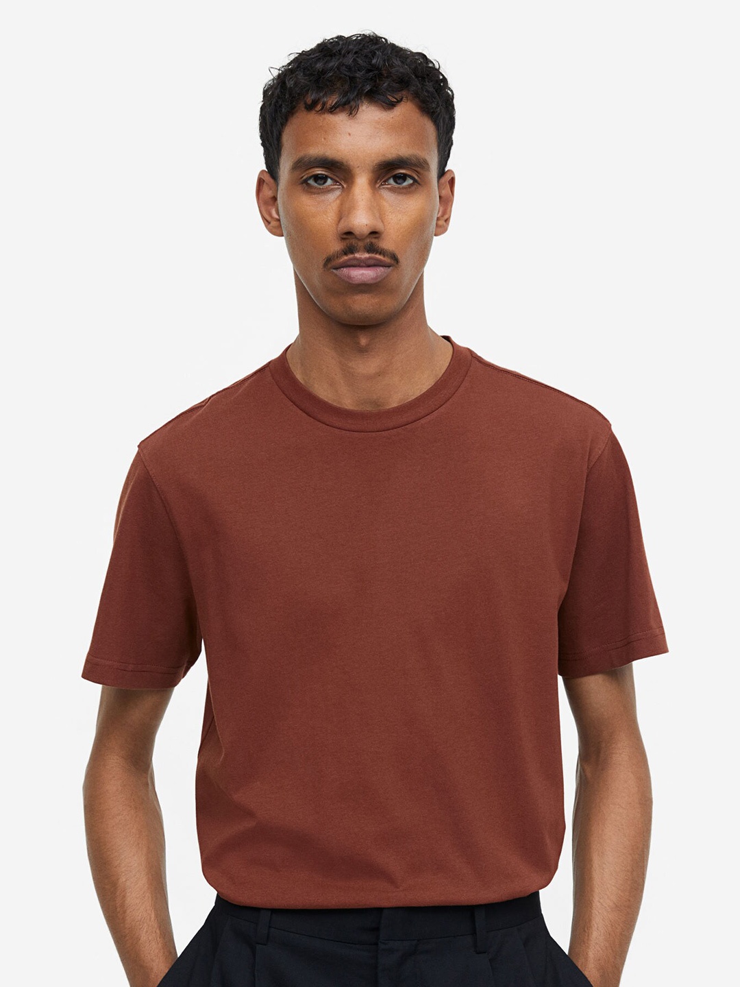 

H&M Men Essentials No 7: THE T-SHIRT, Brown