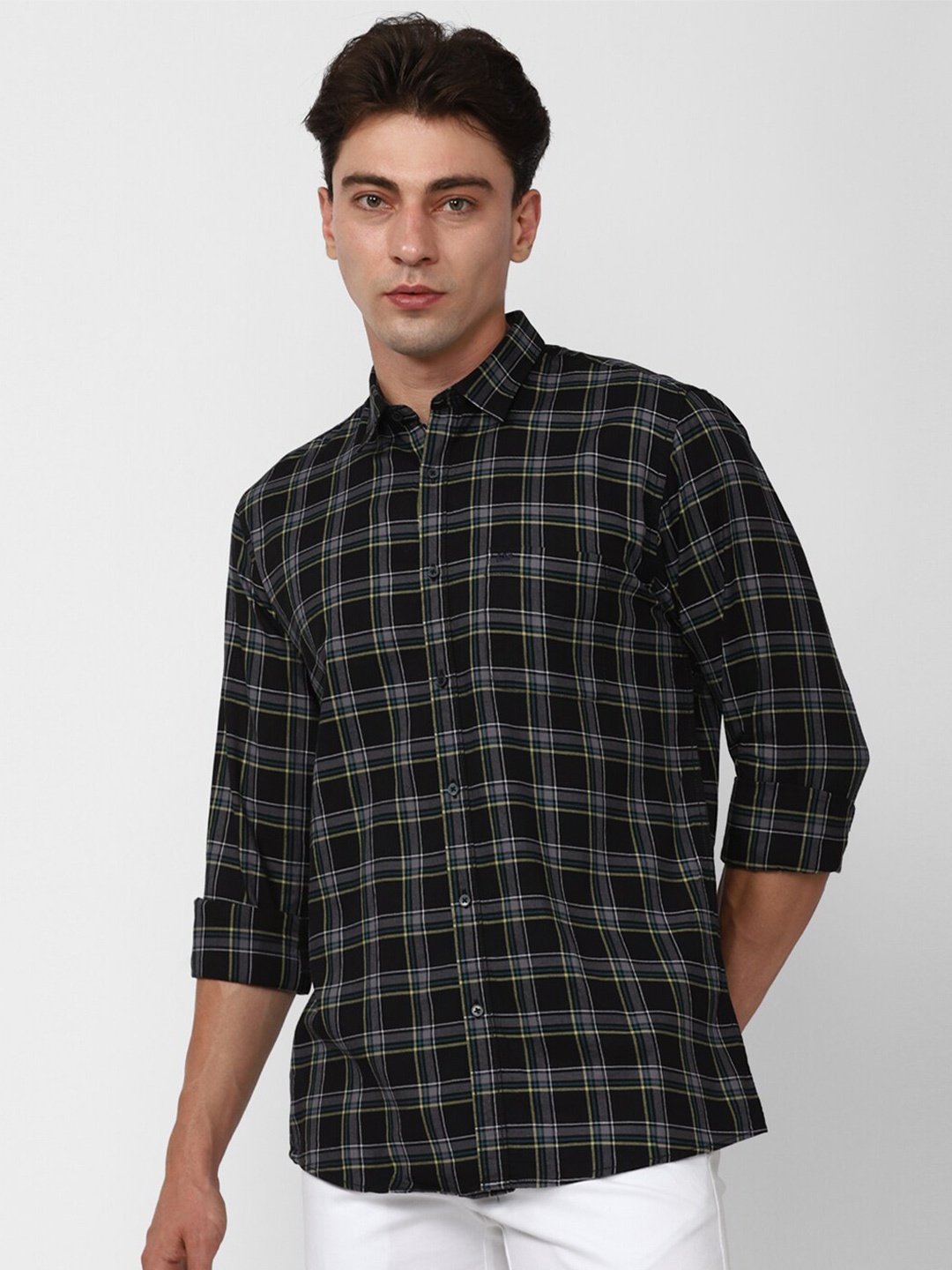 

Peter England Casuals Slim Fit Tartan Checks Pure Cotton Casual Shirt, Black