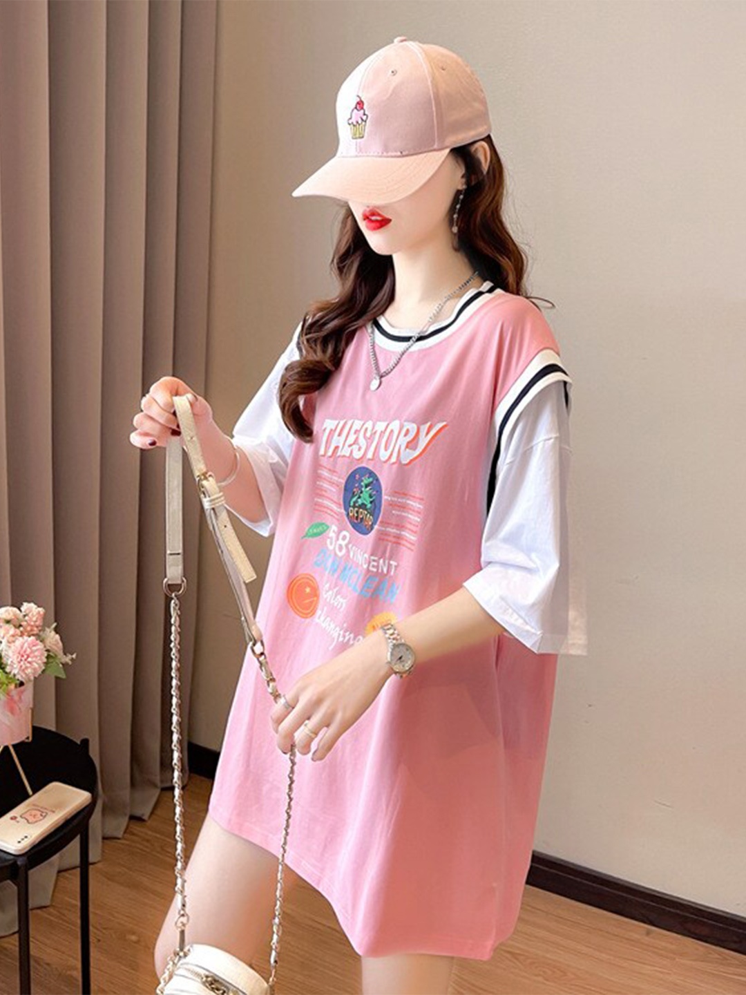 

BoStreet Pink Typography Printed Sleeveless Longline T-Shirt