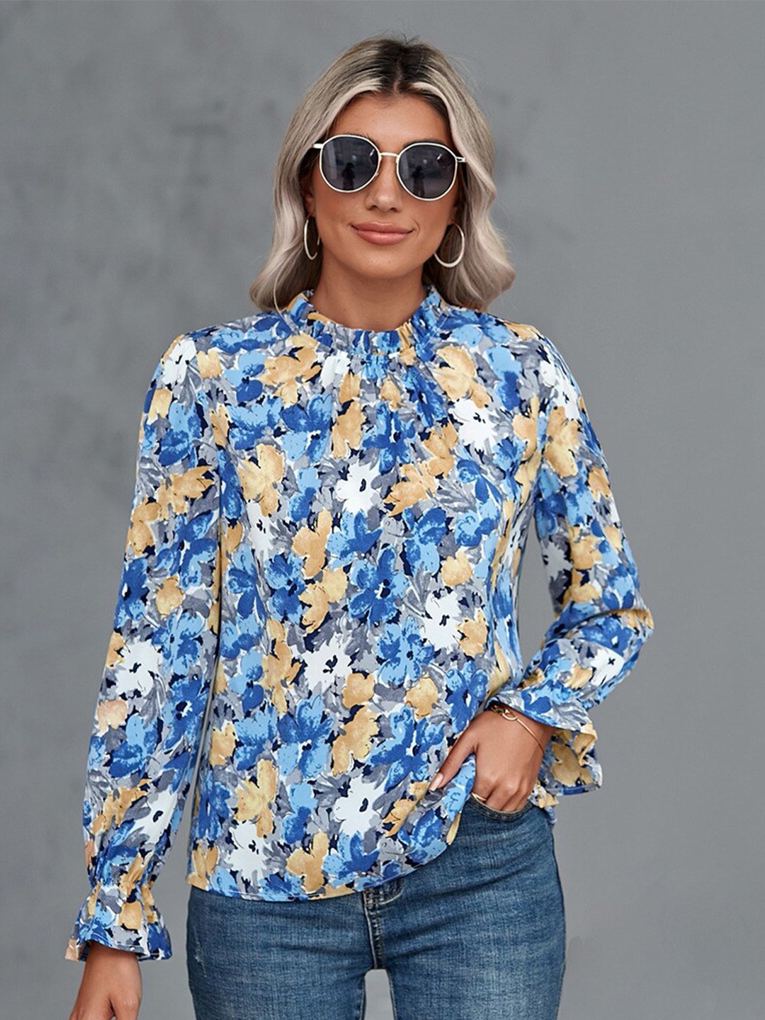 

BoStreet Blue & White Floral Printed High Neck Top