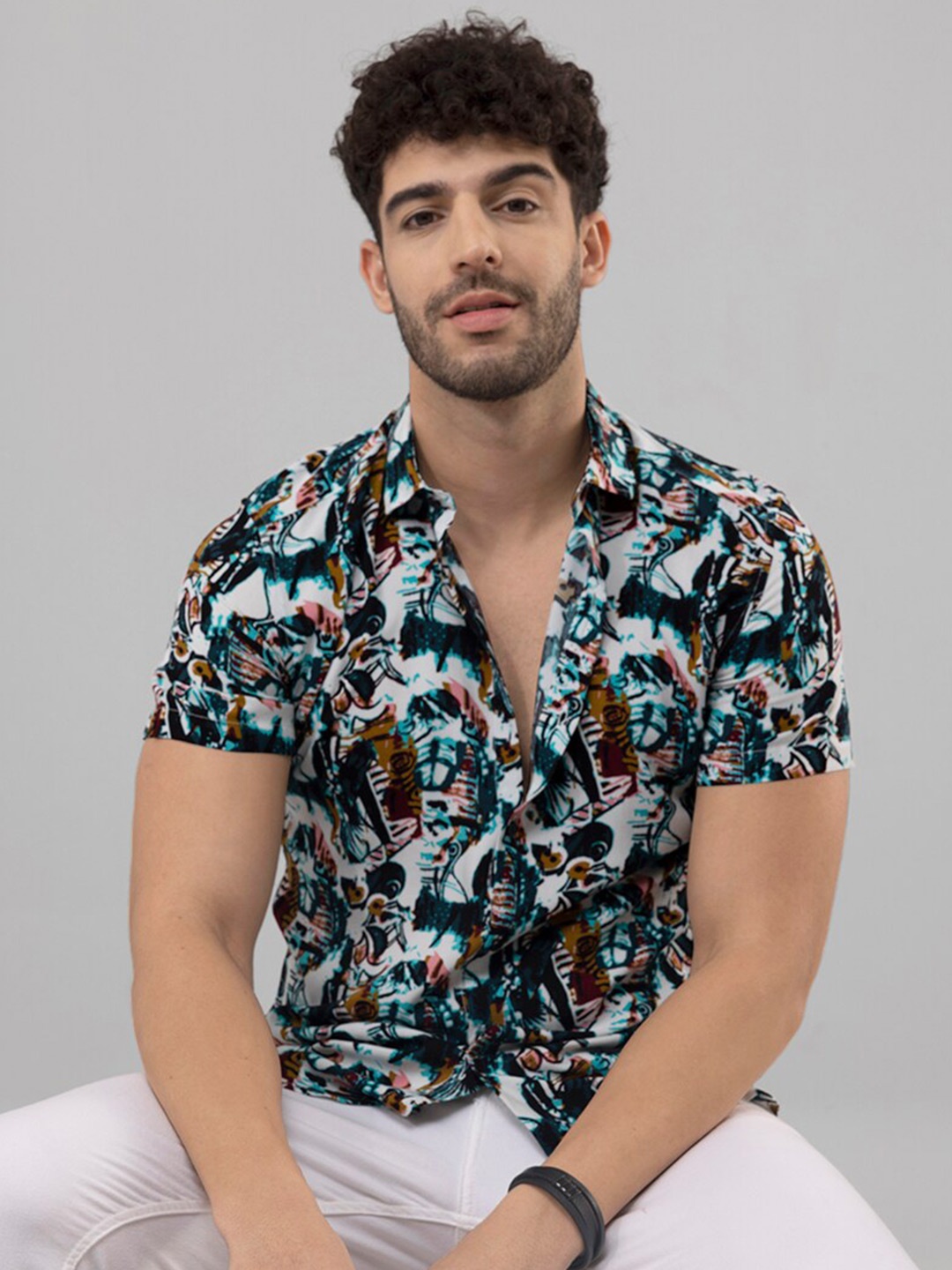 

Snitch Blue Classic Slim Fit Opaque Printed Casual Shirt