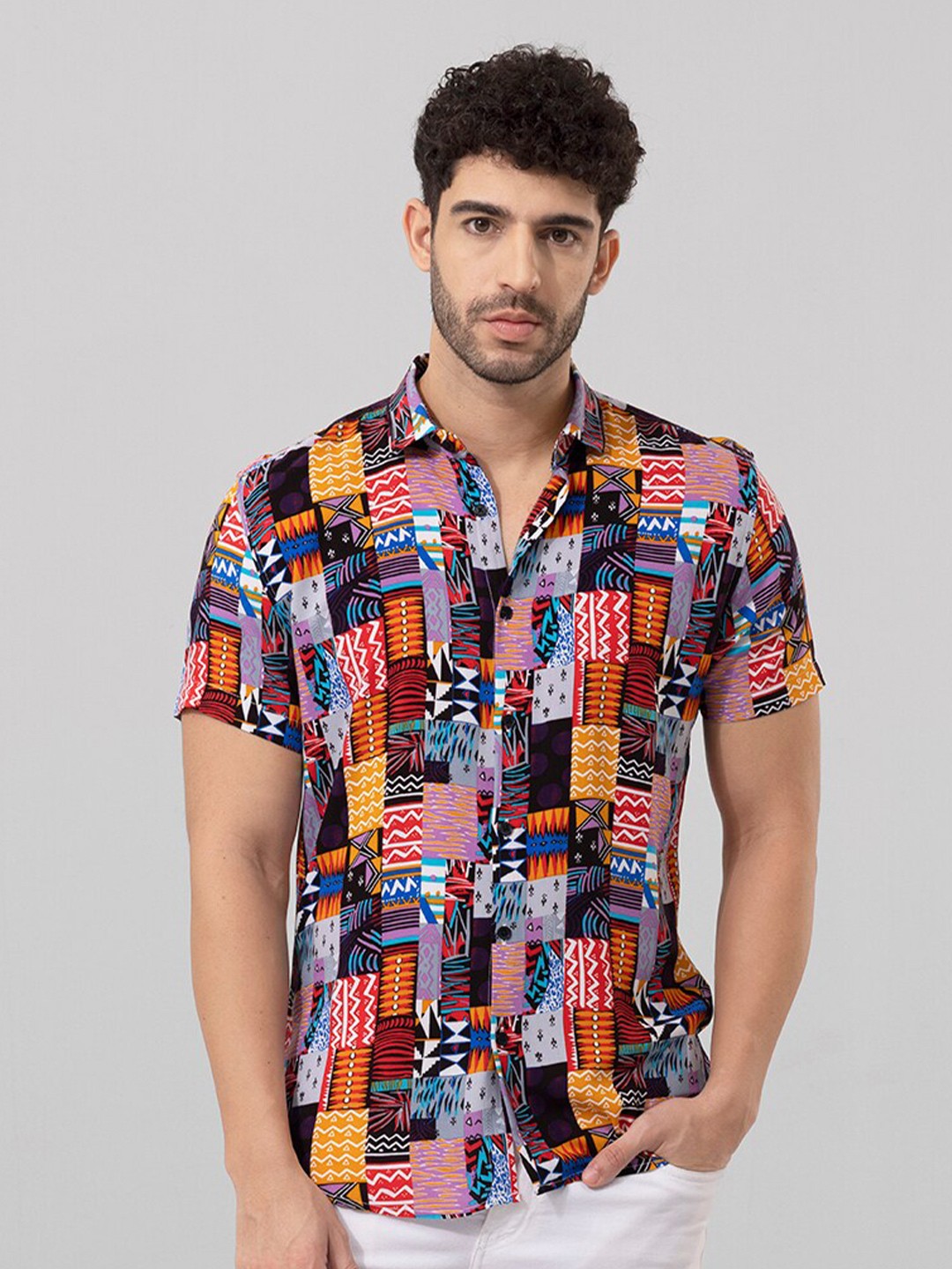 

Snitch Orange & Black Geometric Printed Classic Slim Fit Casual Shirt