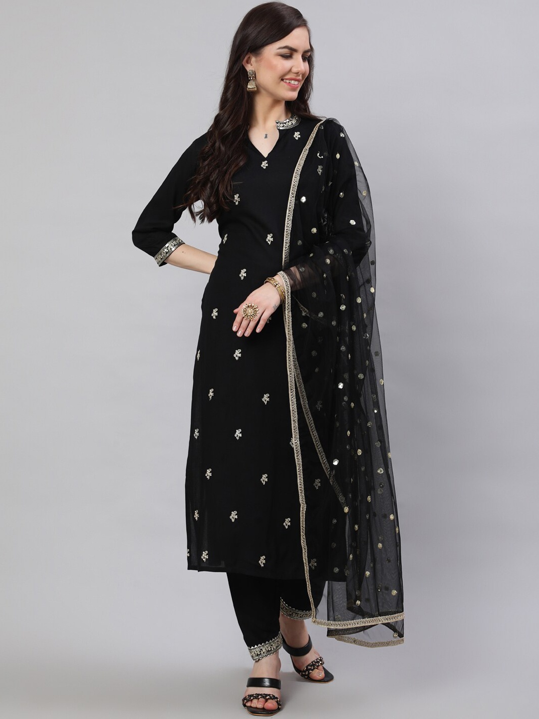 

Nayo Ethnic Motifs Embroidered Kurta With Trousers & Dupatta, Black