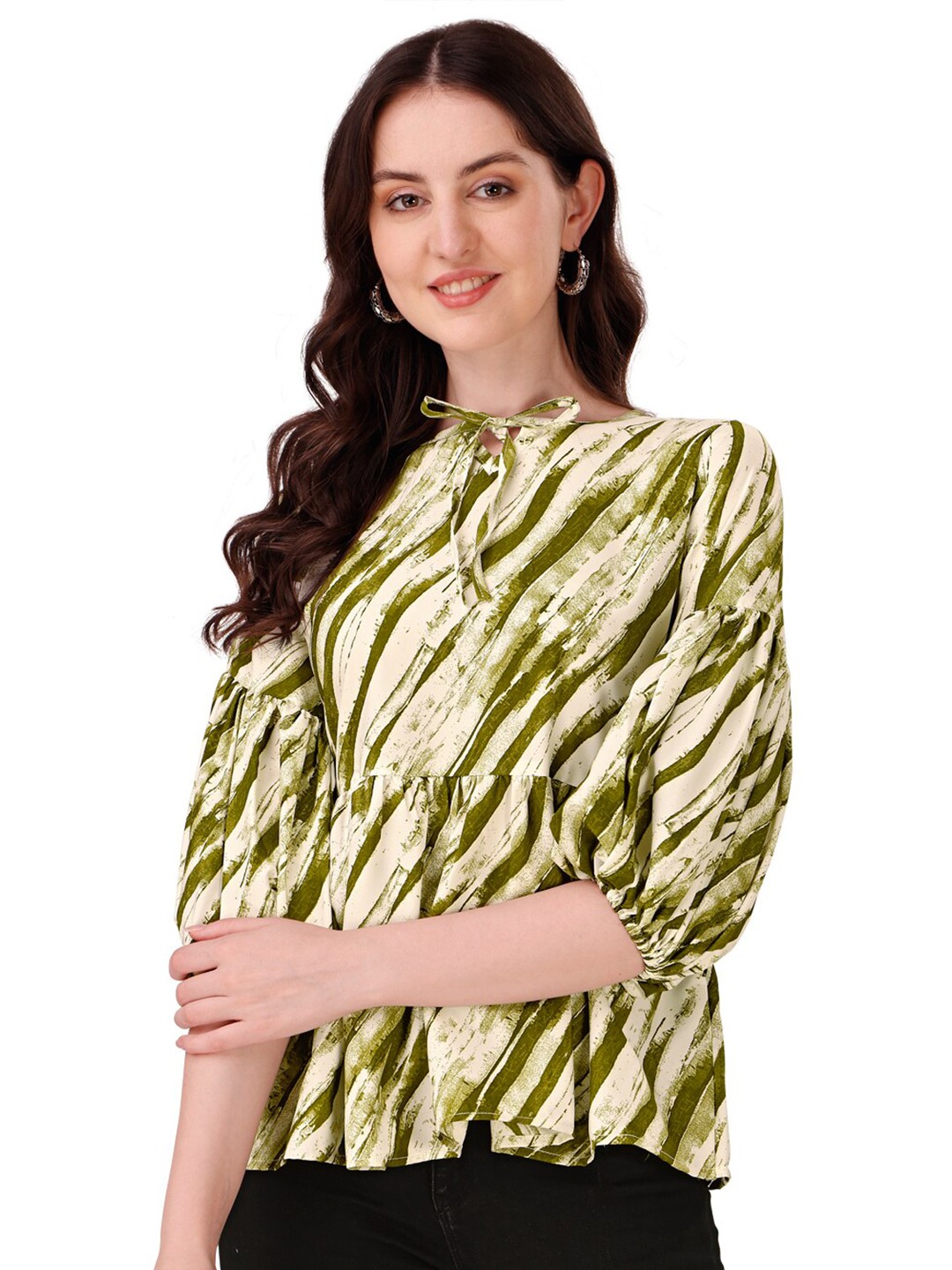 

KALINI Abstract Printed Regular Top, Green