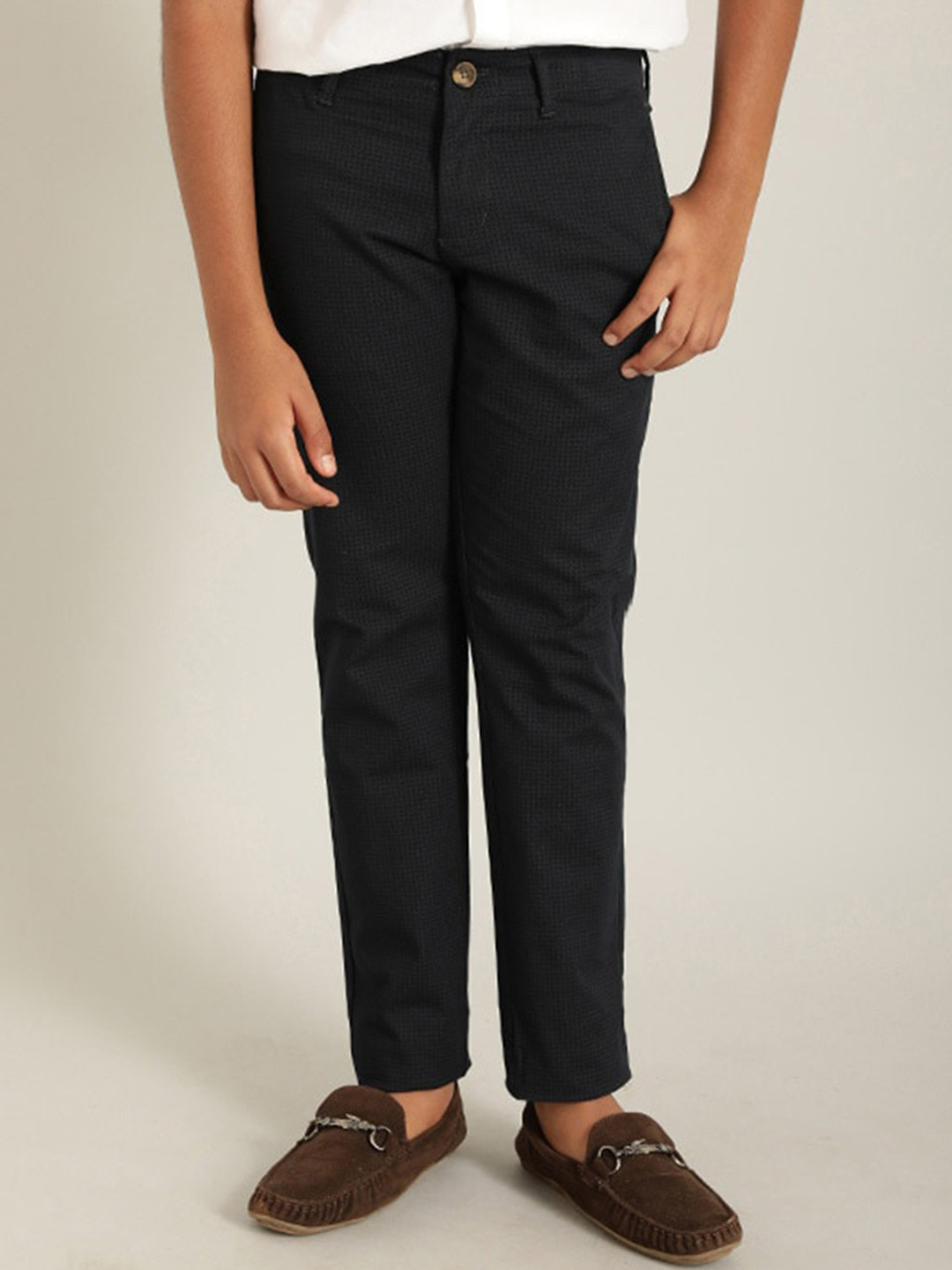 

Indian Terrain Boys Black Smart Pure Cotton Trousers