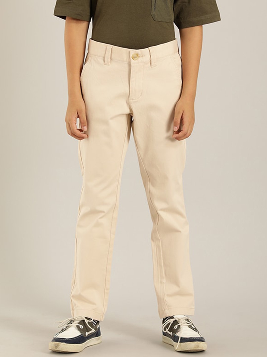 

Indian Terrain Boys Smart Mid-Rise Pure Cotton Chinos Trousers, Beige