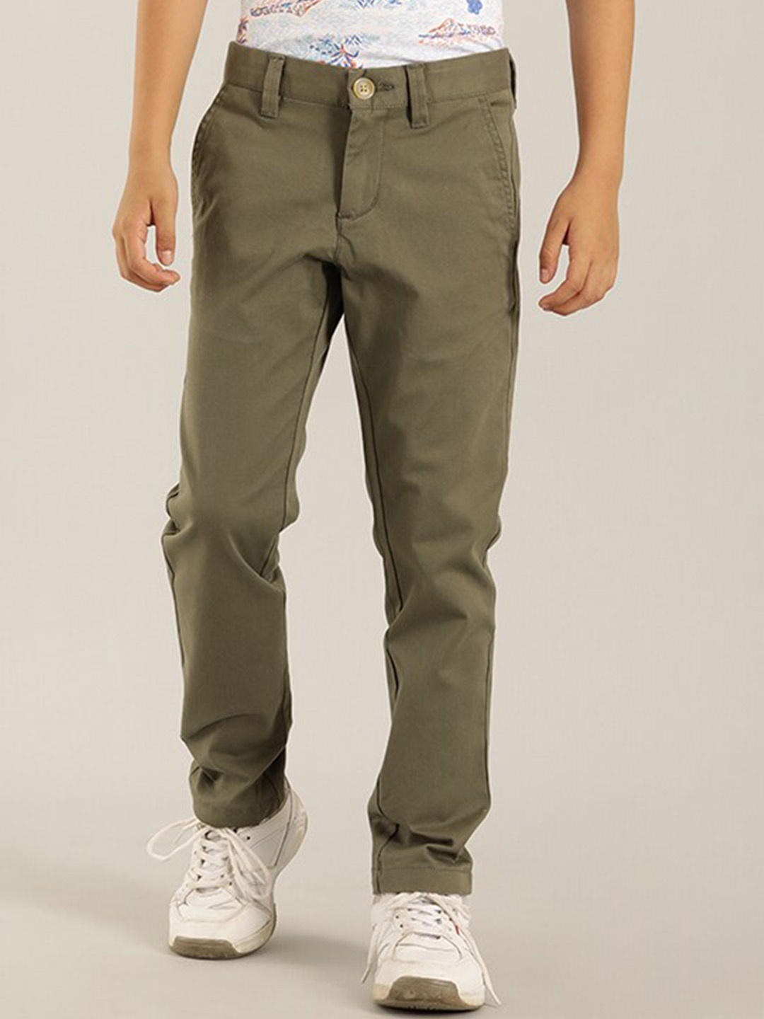 

Indian Terrain Boys Smart Fit Mid Rise Pure Cotton Trousers, Green