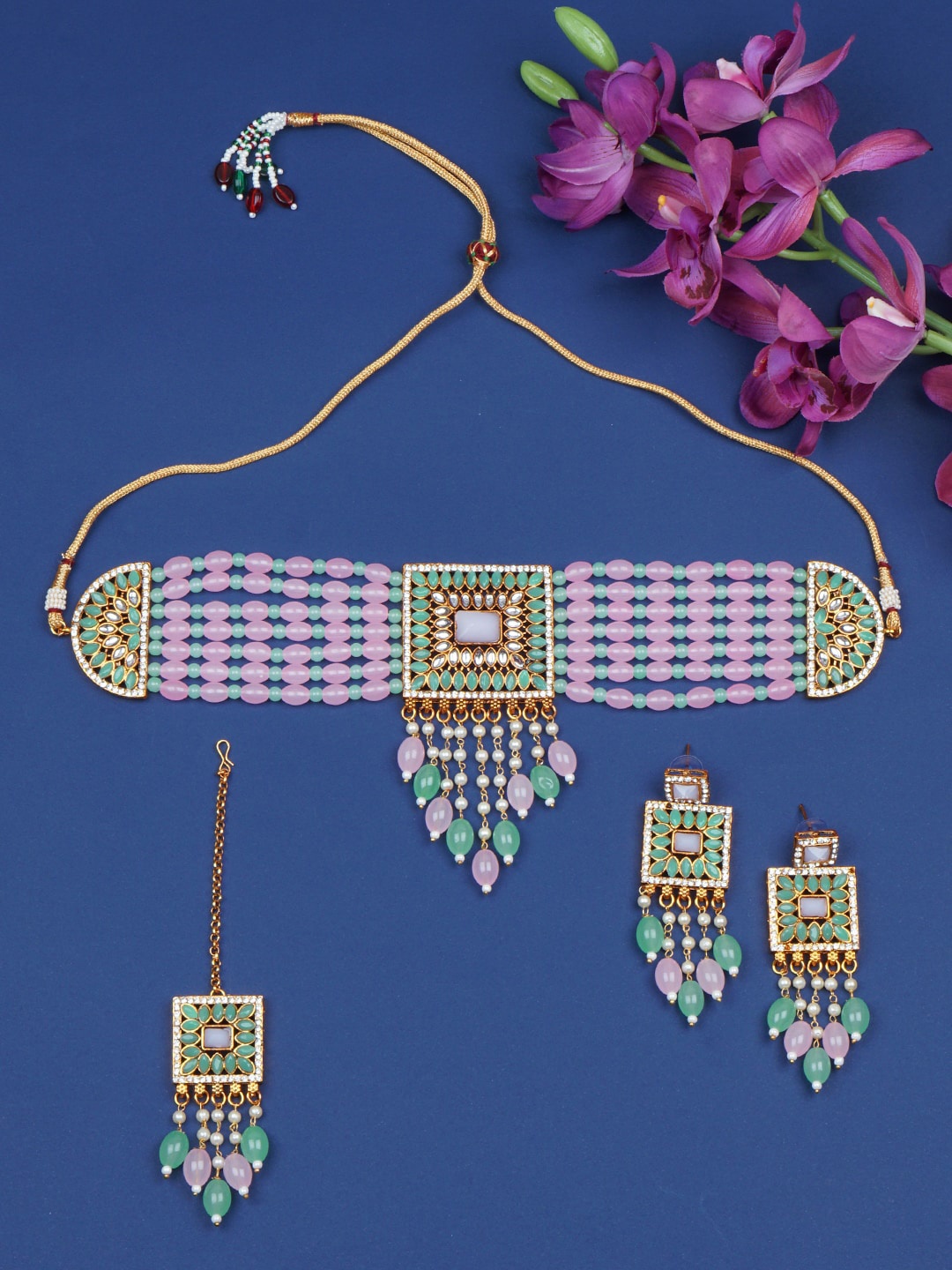 

Matushri Art Indian Gold-Plated Classic Stone Studded Choker Jewellery Set