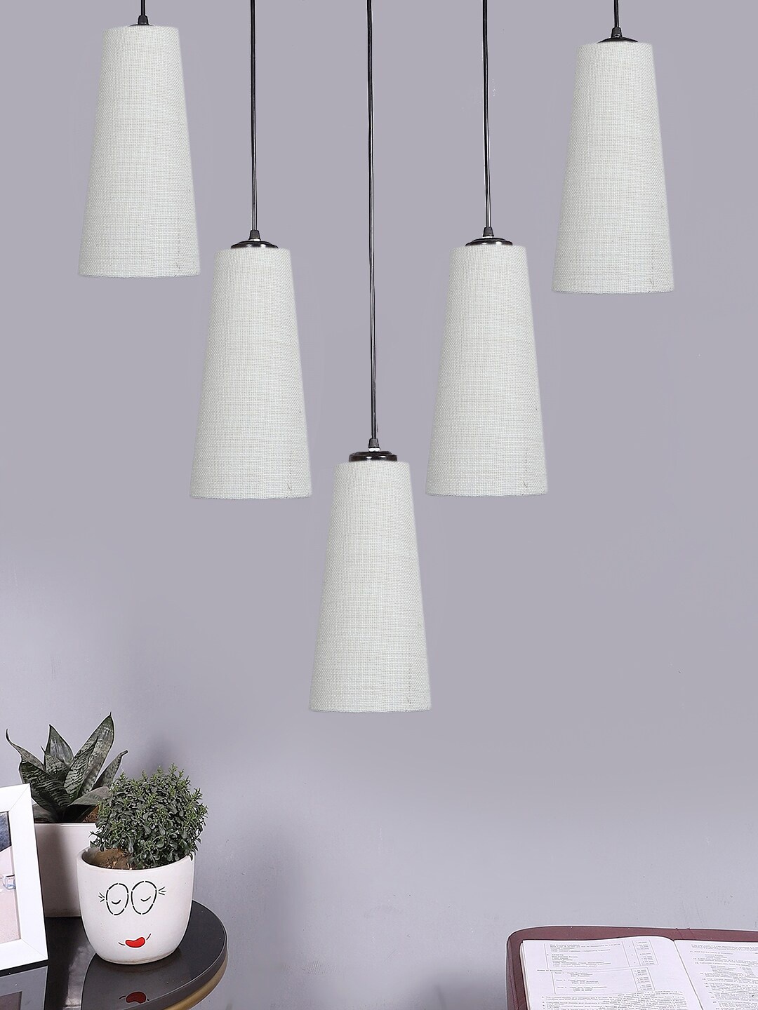 

Devansh White & Black Jute Pyramid Quintuple Hanging Lamp