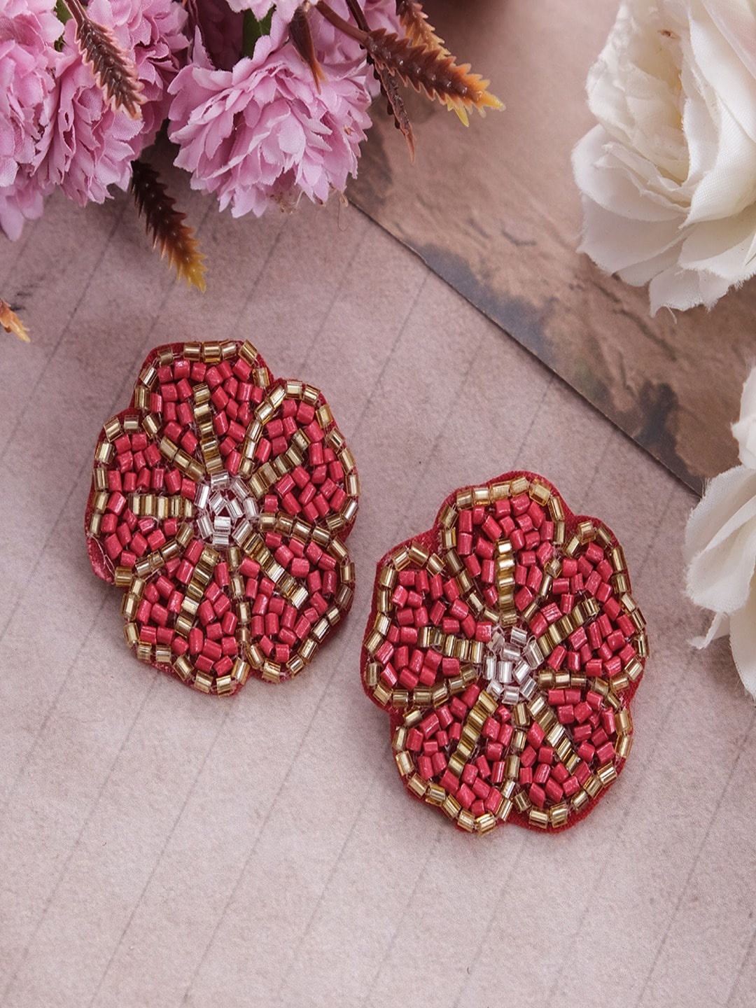 

UNIVERSITY TRENDZ Gold Plated Floral Beaded Studs Earrings