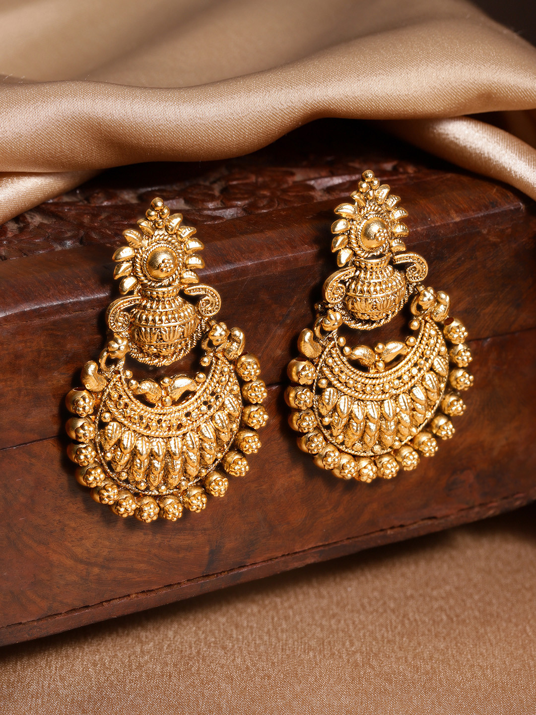

rubans LUXURY Gold-Plated Contemporary Drop Earrings