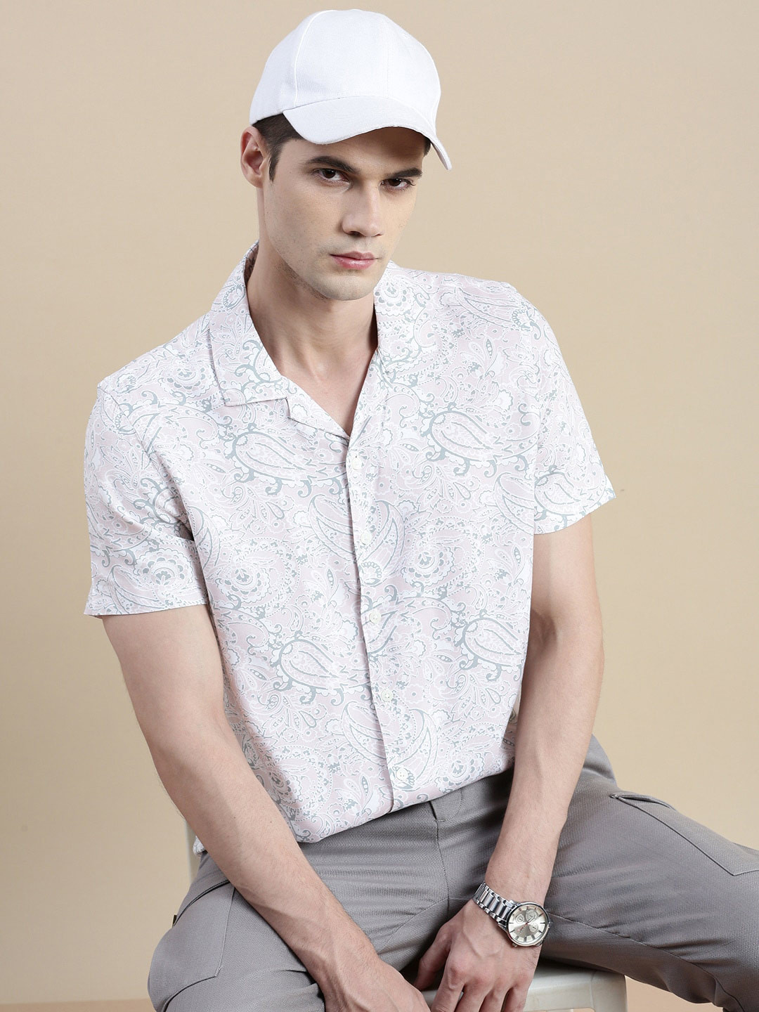 

INVICTUS Comfort Slim Fit Abstract Printed Cuban Collar Casual Shirt, Mauve