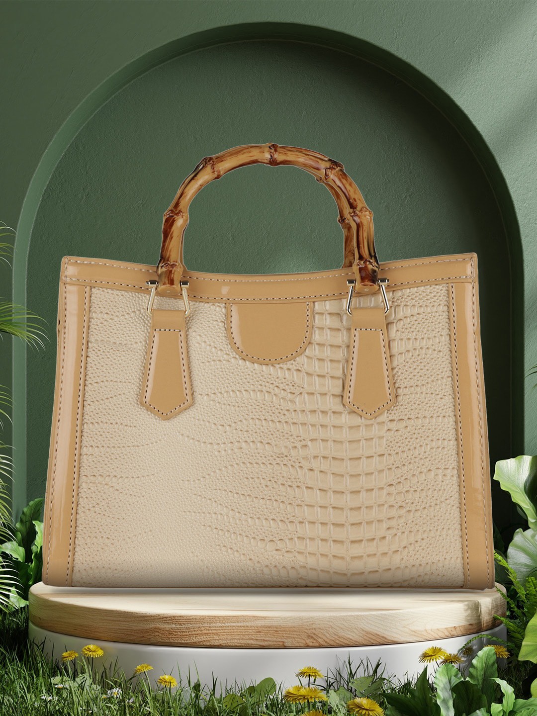

MINI WESST Textured Structured Handheld Bag, Beige