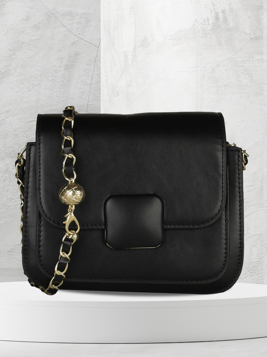 

MINI WESST Structured Sling Bag, Black