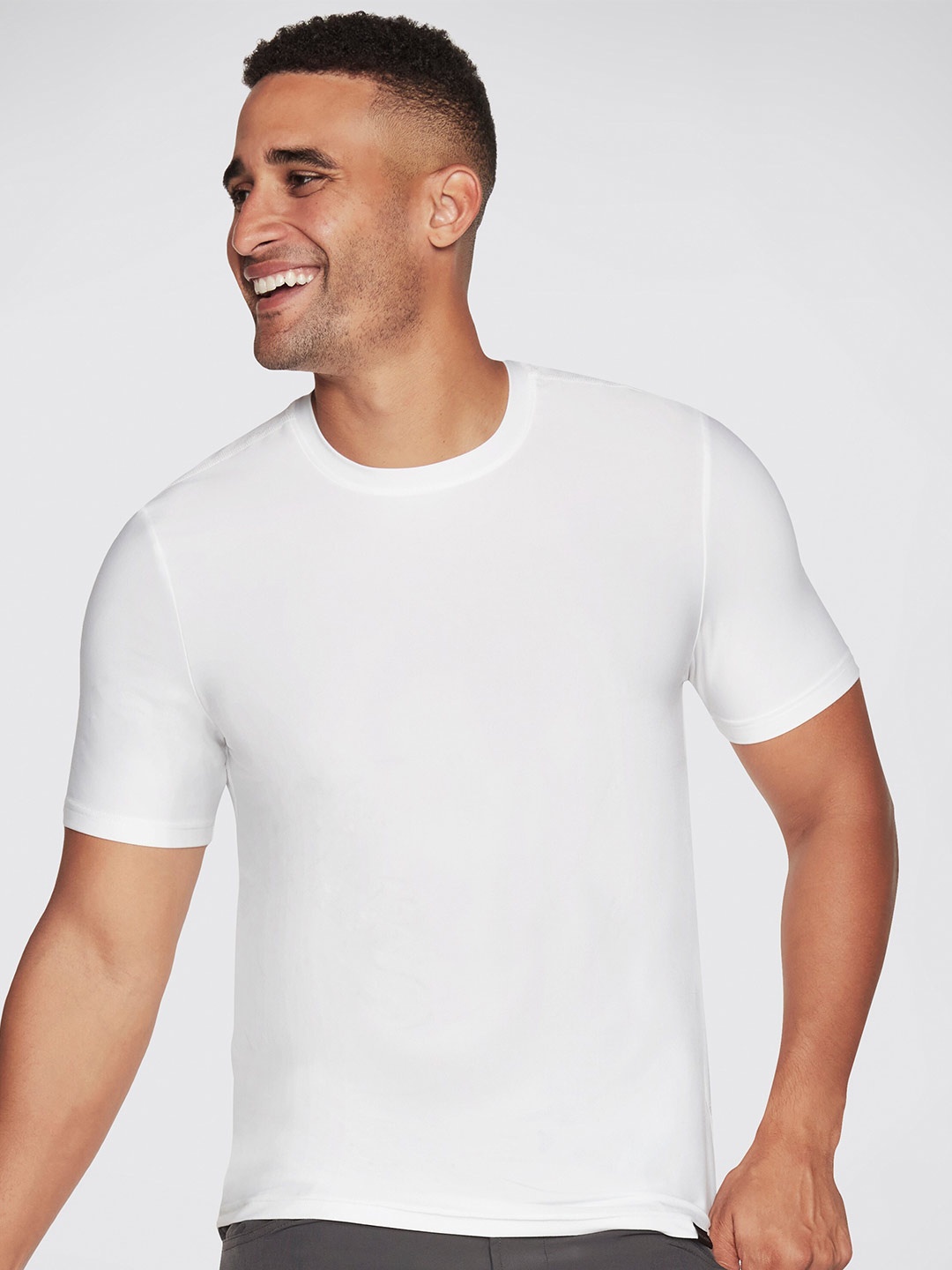 

Skechers GODRI ALL DAY Short Sleeves T-Shirt, White