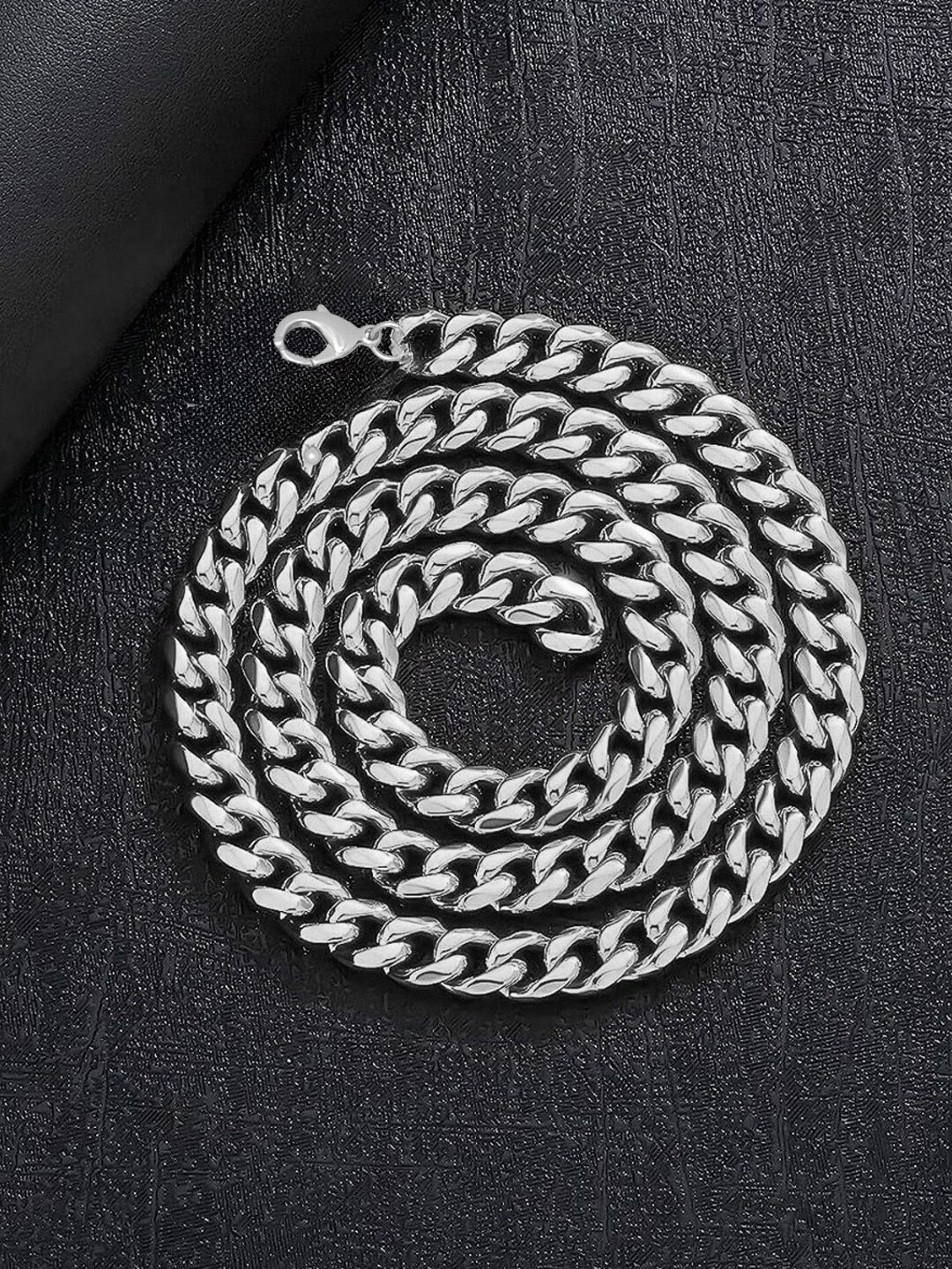 

OOMPH Men Silver-Toned Link Chain