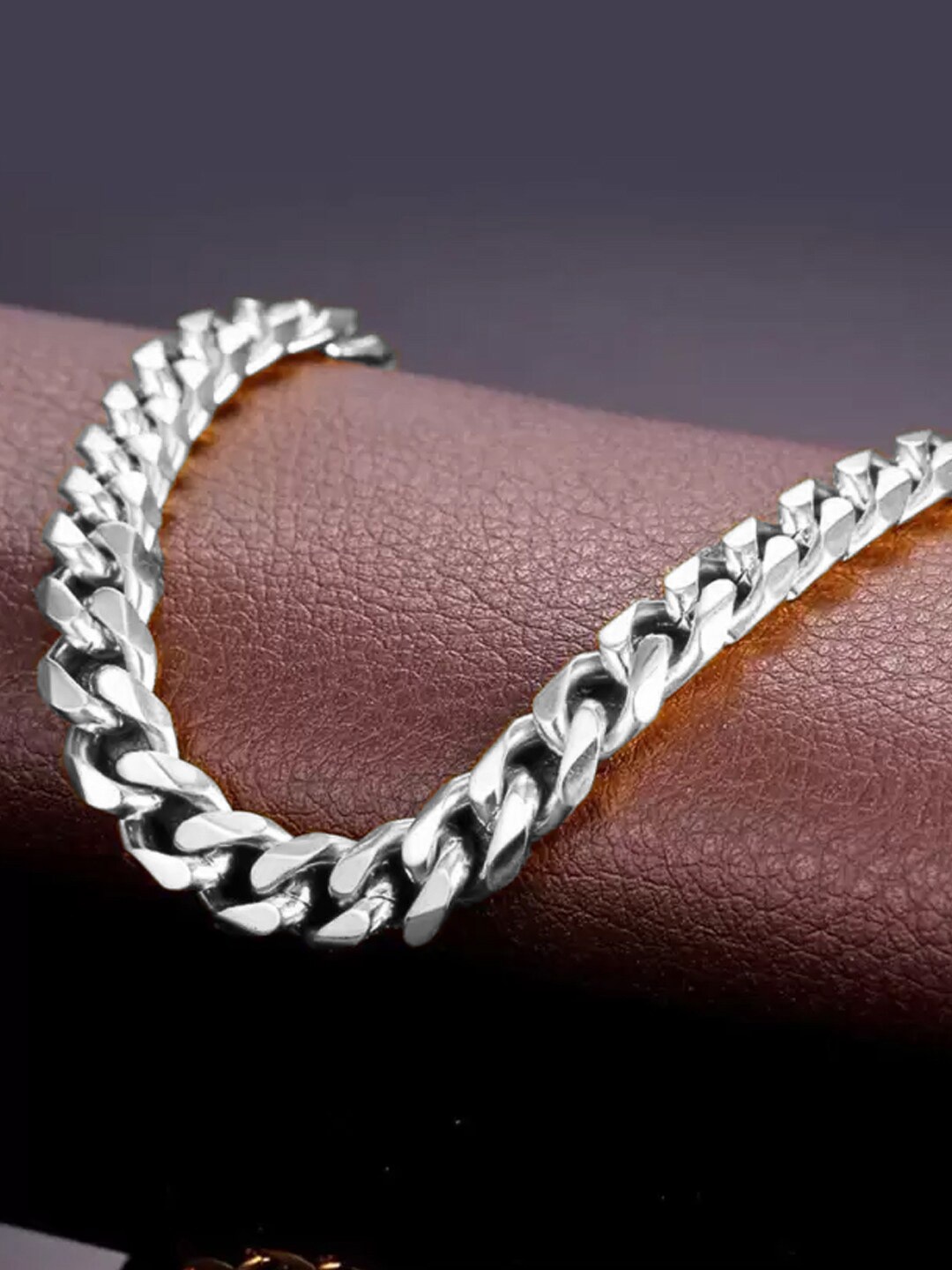 

OOMPH Men Silver-Plated Link Bracelet