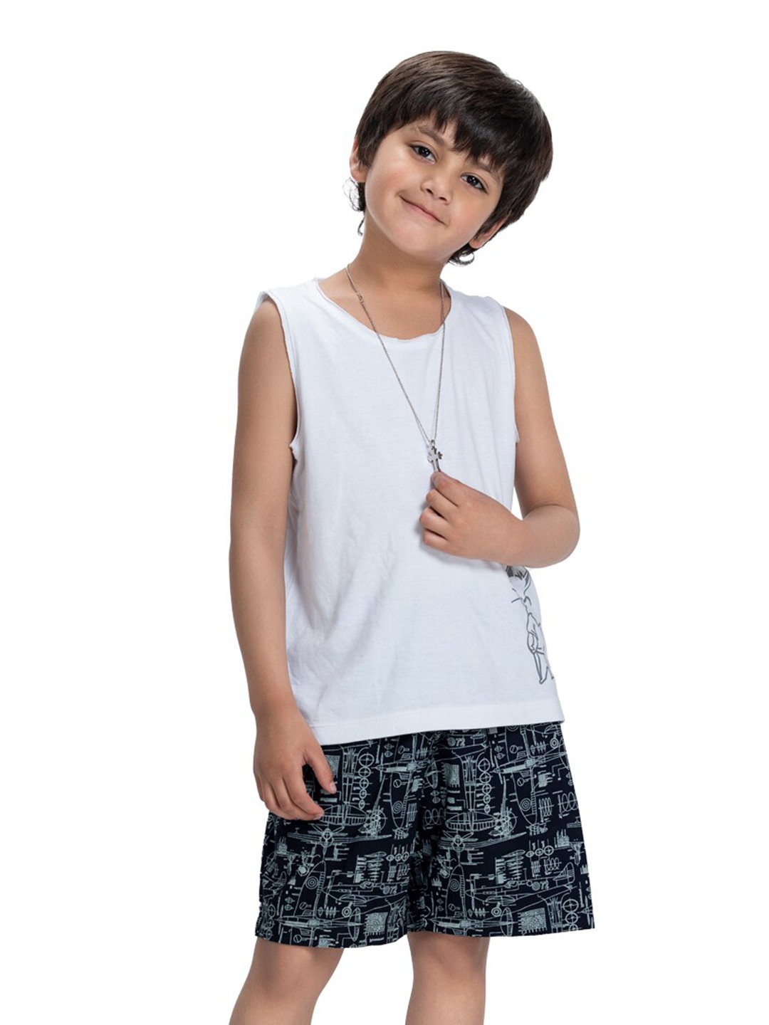 

SIDROCK Boys Printed T-shirt With Shorts, White