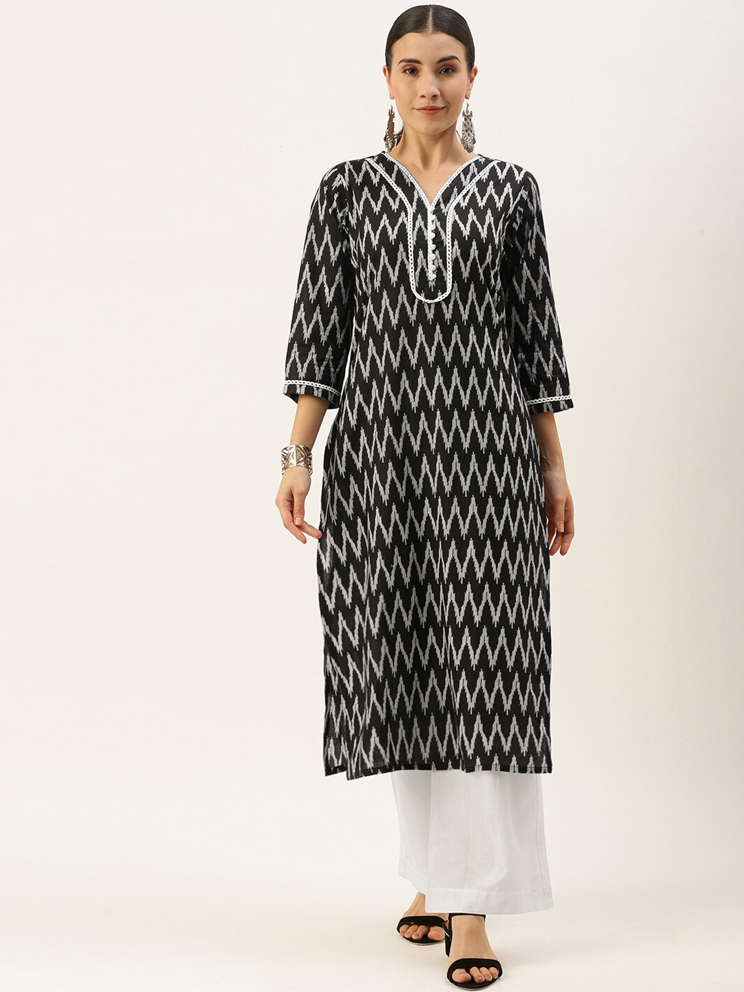 

KALINI Geometric Printed Pure Cotton Kurta With Palazzos, Black