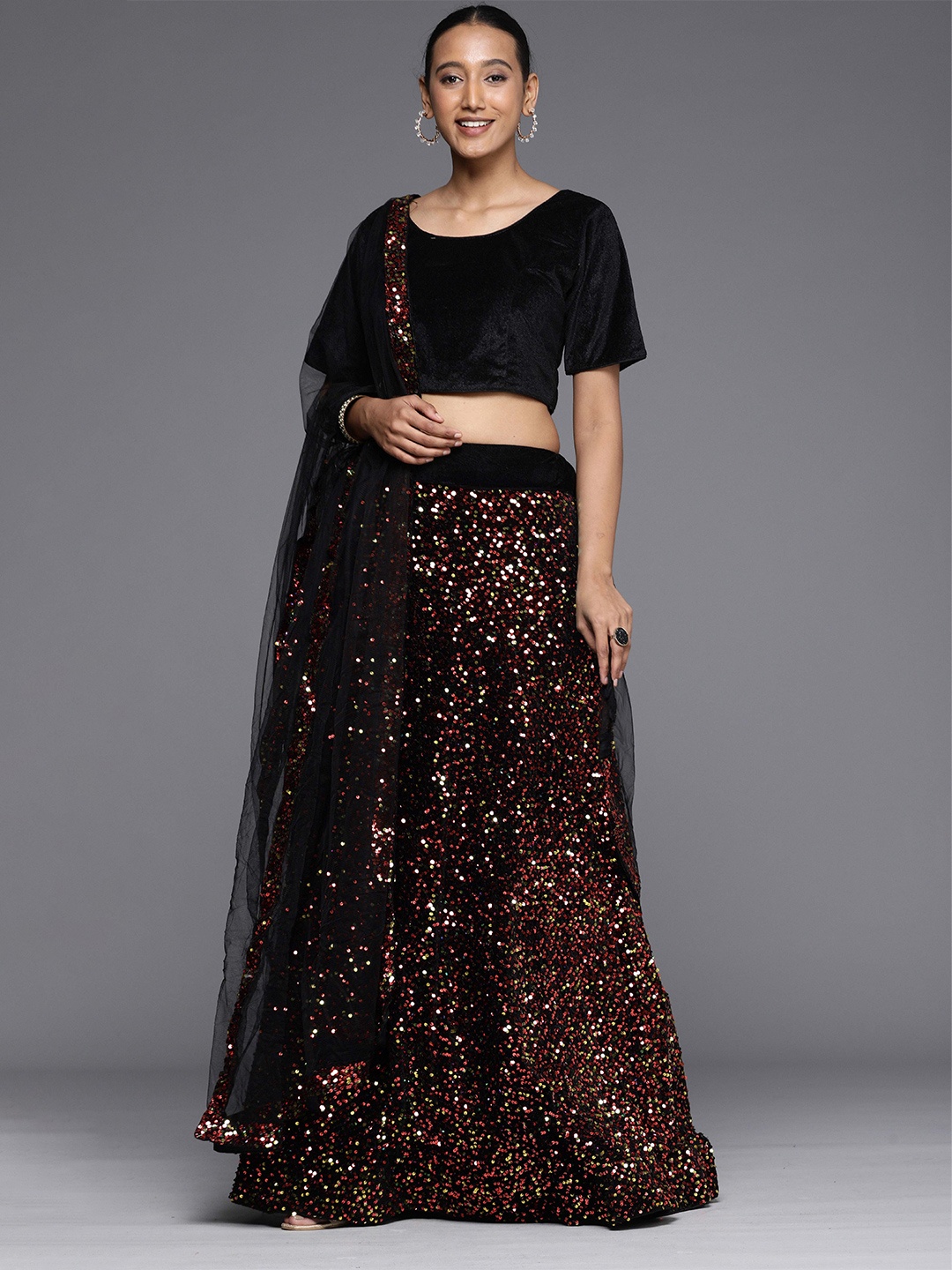 

MANVAA Embellished Sequinned Semi-Stitched Lehenga & Unstitched Blouse With Dupatta, Gold