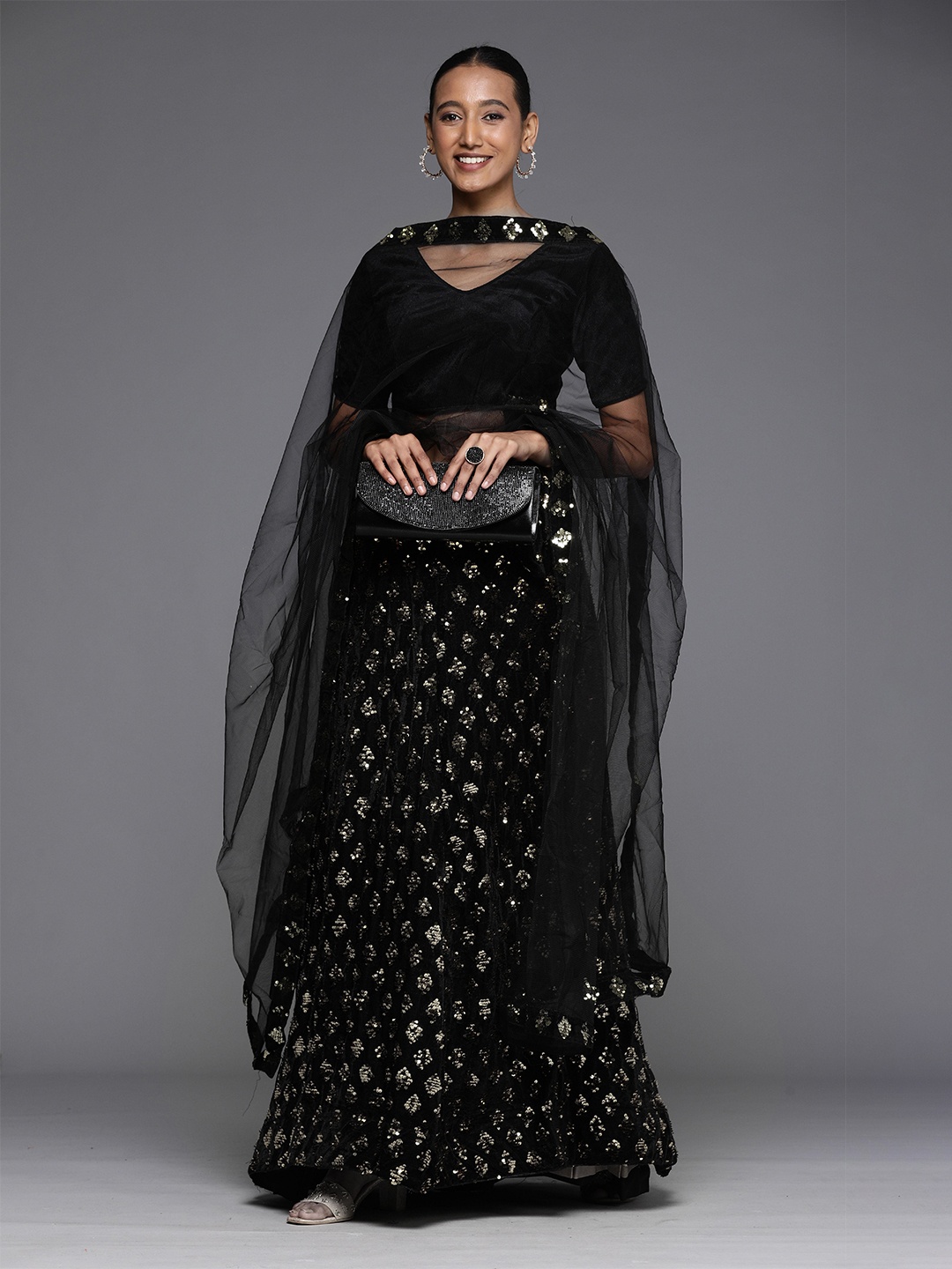 

MANVAA Embellished Sequinned Velvet Semi-Stitched Lehenga & Unstitched Blouse With Dupatta, Black