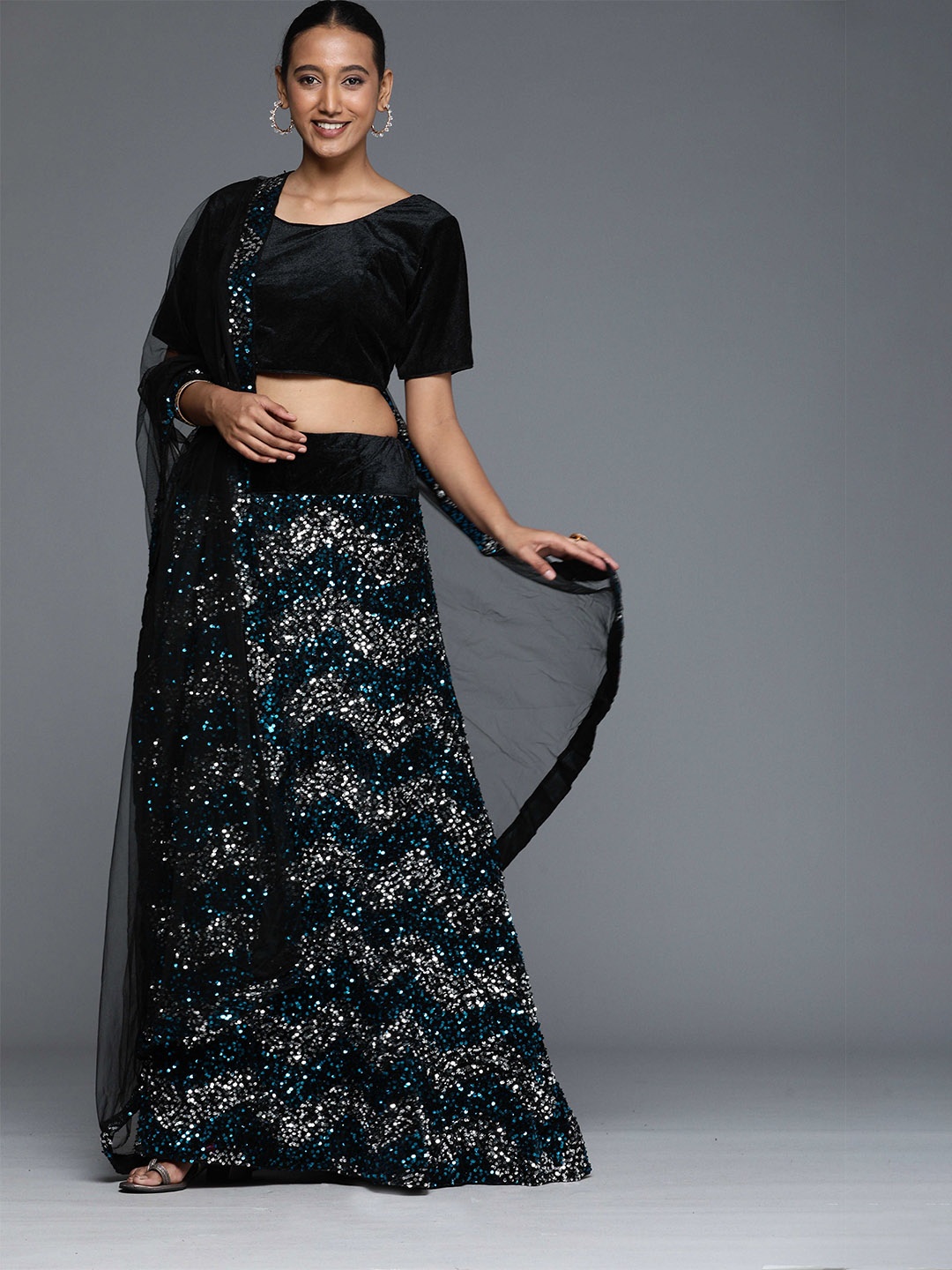 

MANVAA Sequinned Semi-Stitched Lehenga & Unstitched Blouse With Dupatta, Silver