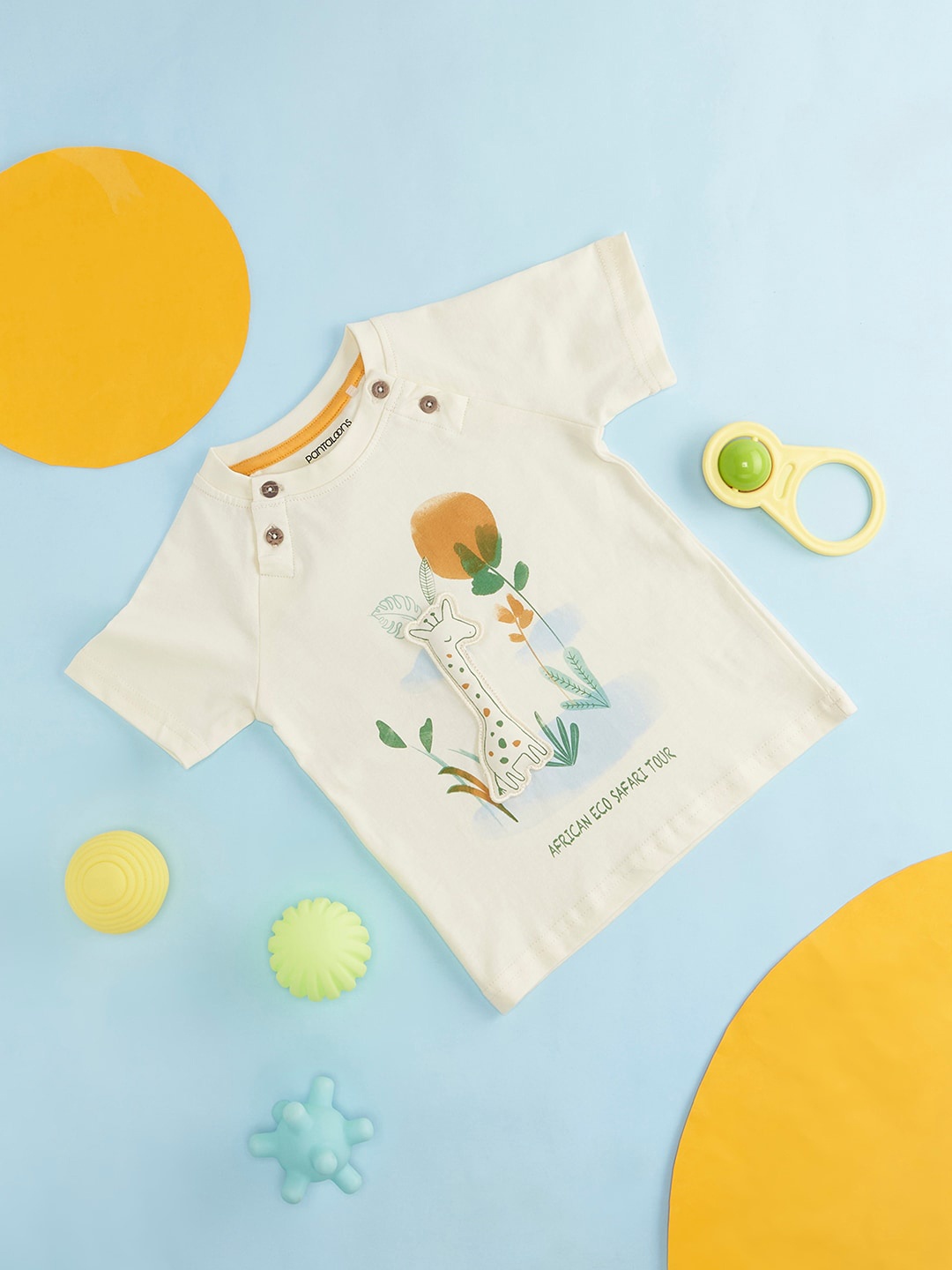 

Pantaloons Baby Infant Boys Graphic Printed Applique Casual Cotton T-shirt, Off white