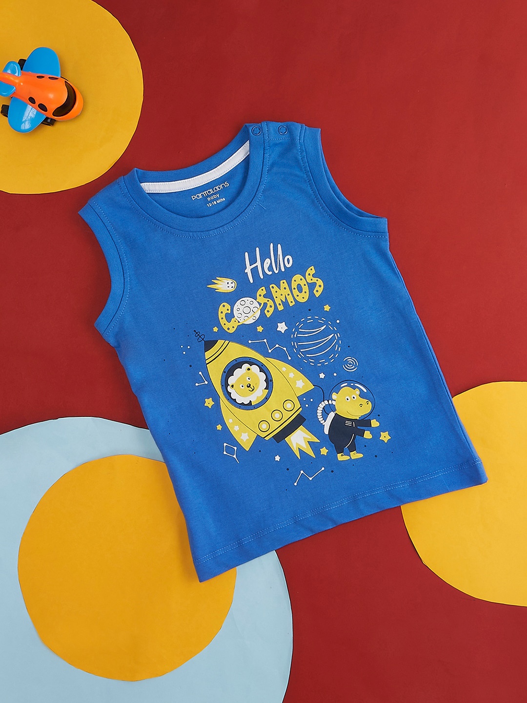 

Pantaloons Baby Infant Boys Graphic Printed Sleeveless Casual Cotton T-shirt, Blue