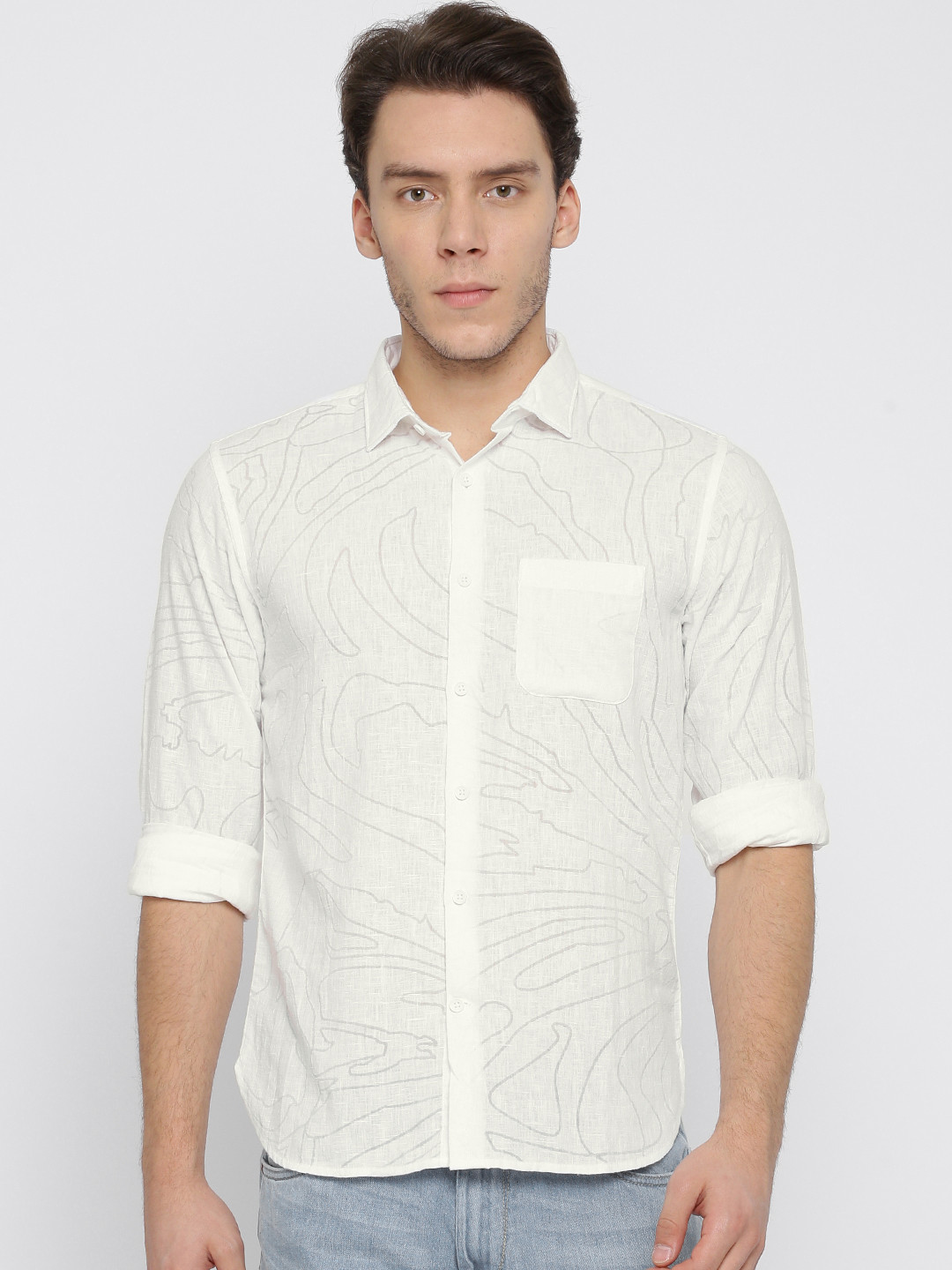 

SPYKAR Men White Slim Fit Self-Design Casual Shirt