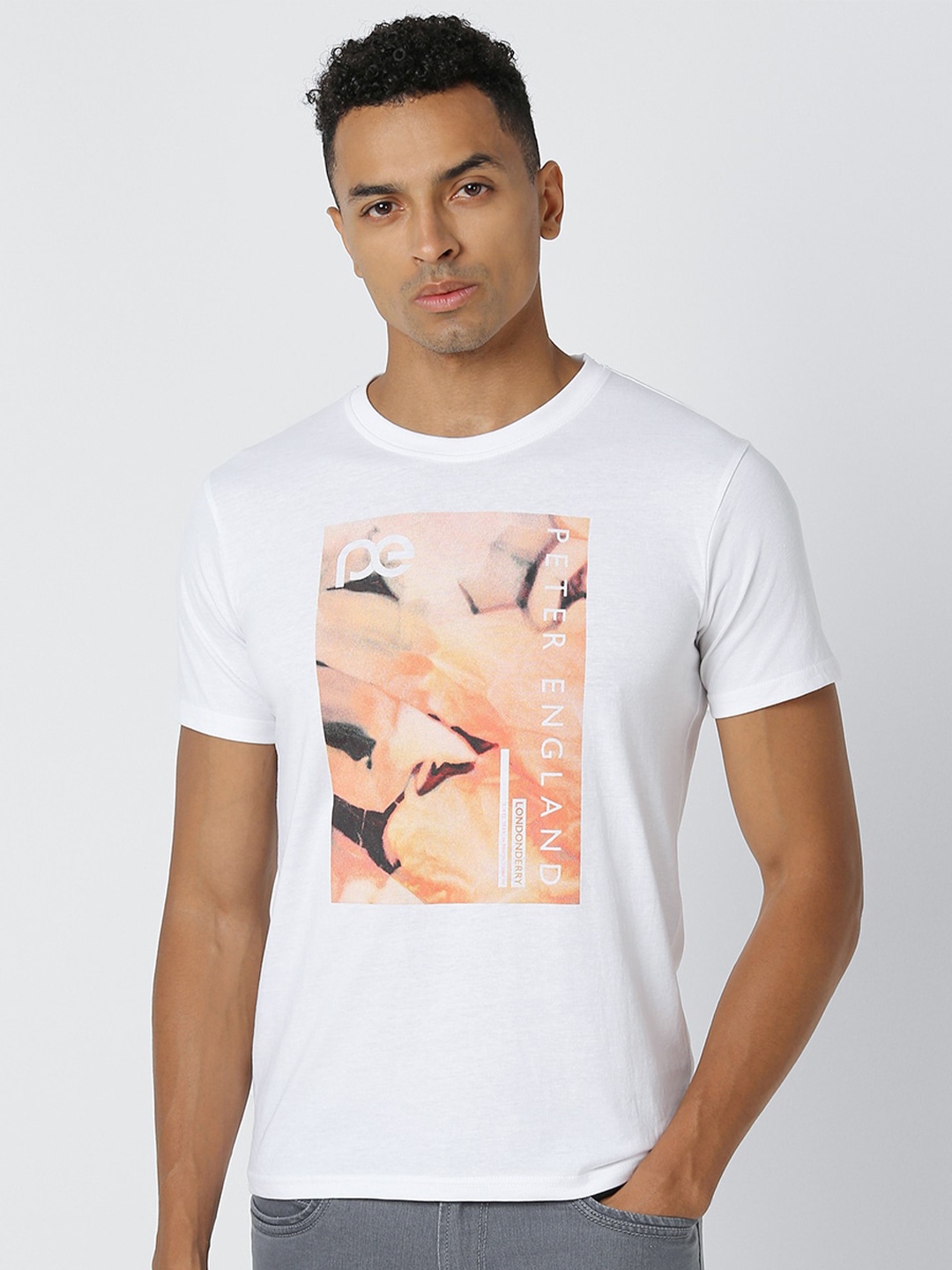 

Peter England Casuals Graphic Printed Slim Fit T-shirt, White
