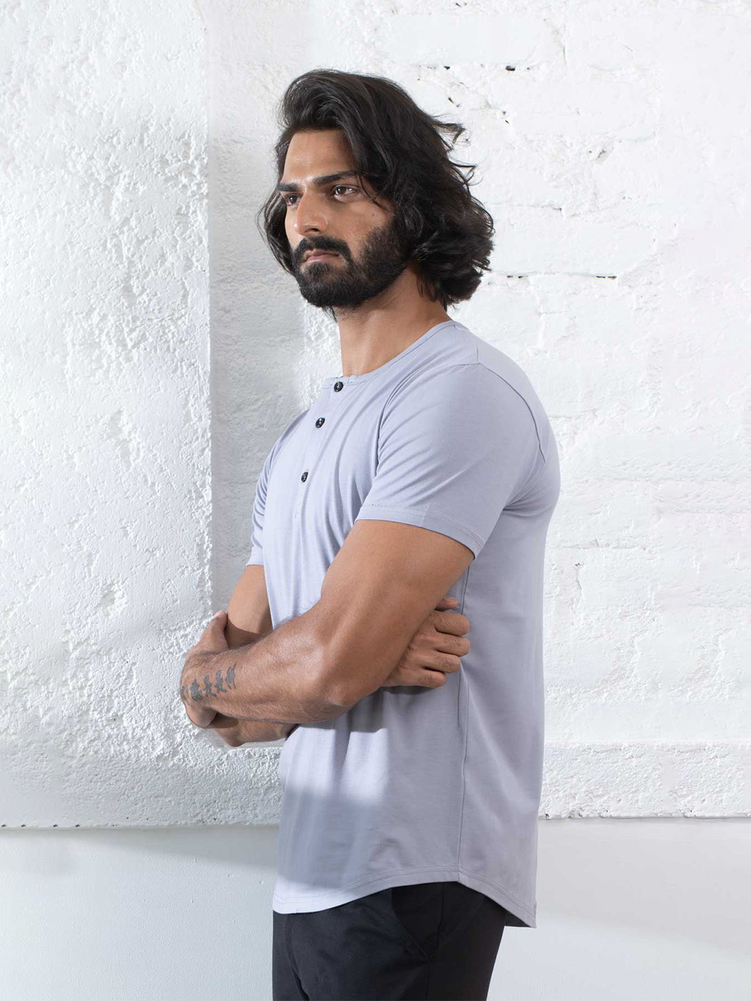 

Beyours Henley Neck Casual Cotton T-shirt, Grey
