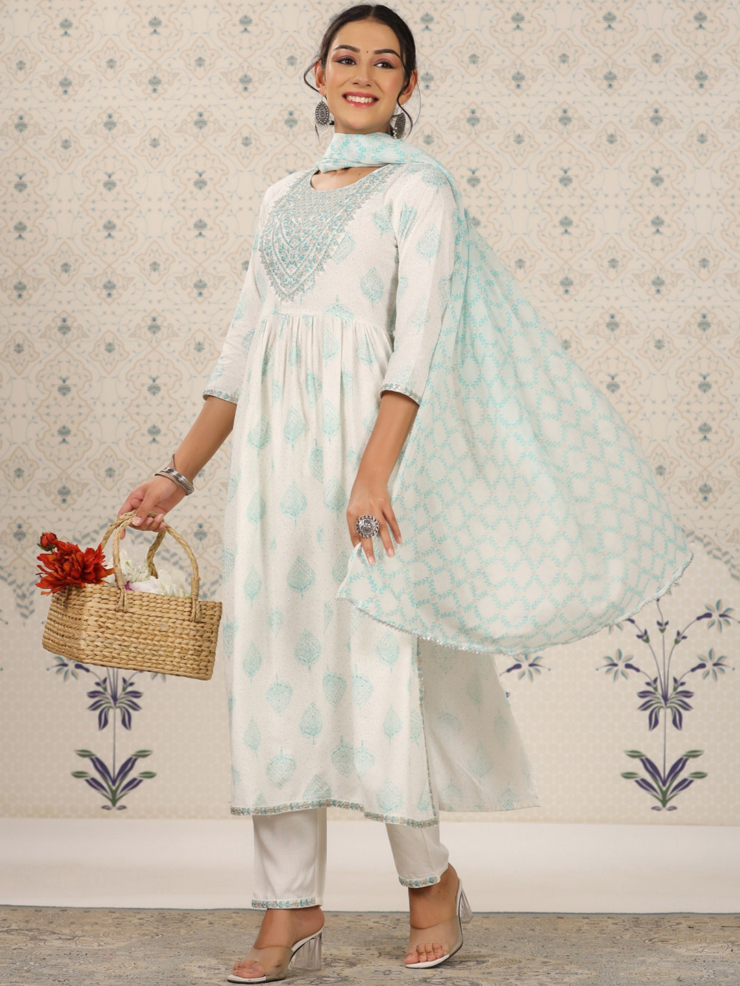 

Ode by House of Pataudi Blue Ethnic Motifs Embroidered Kurta With Trousers & Dupatta, Turquoise blue
