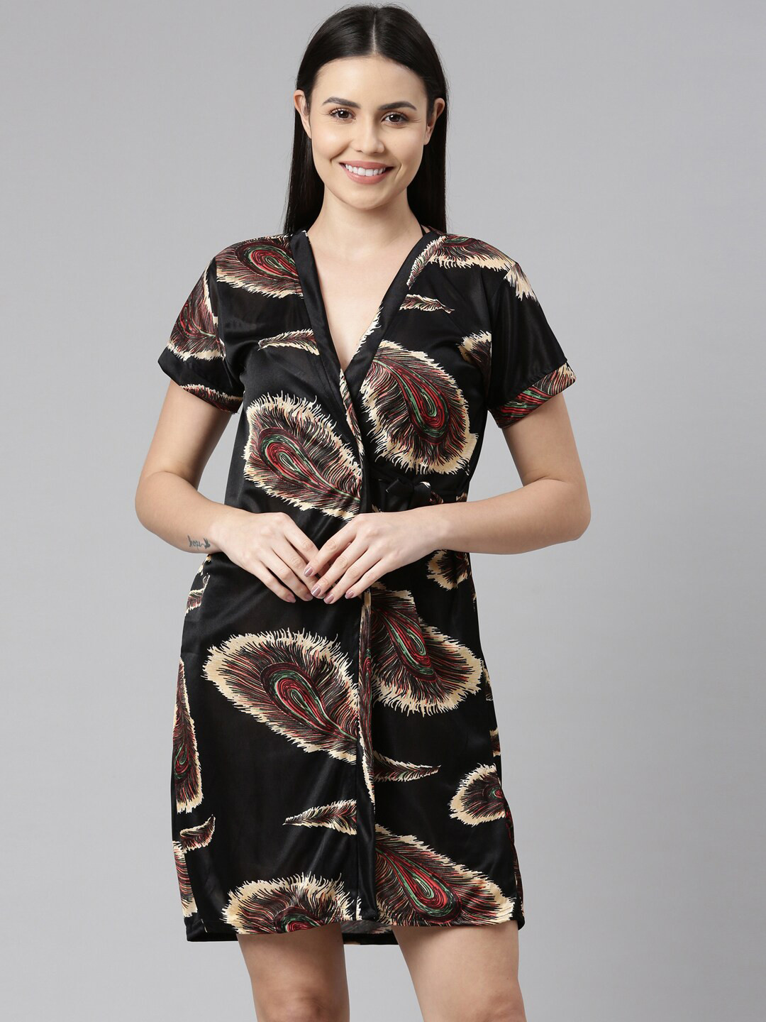 

Bailey sells Set Of 3 Abstract Printed Satin Printed Wrap Nightdress With Lingerie Set, Black