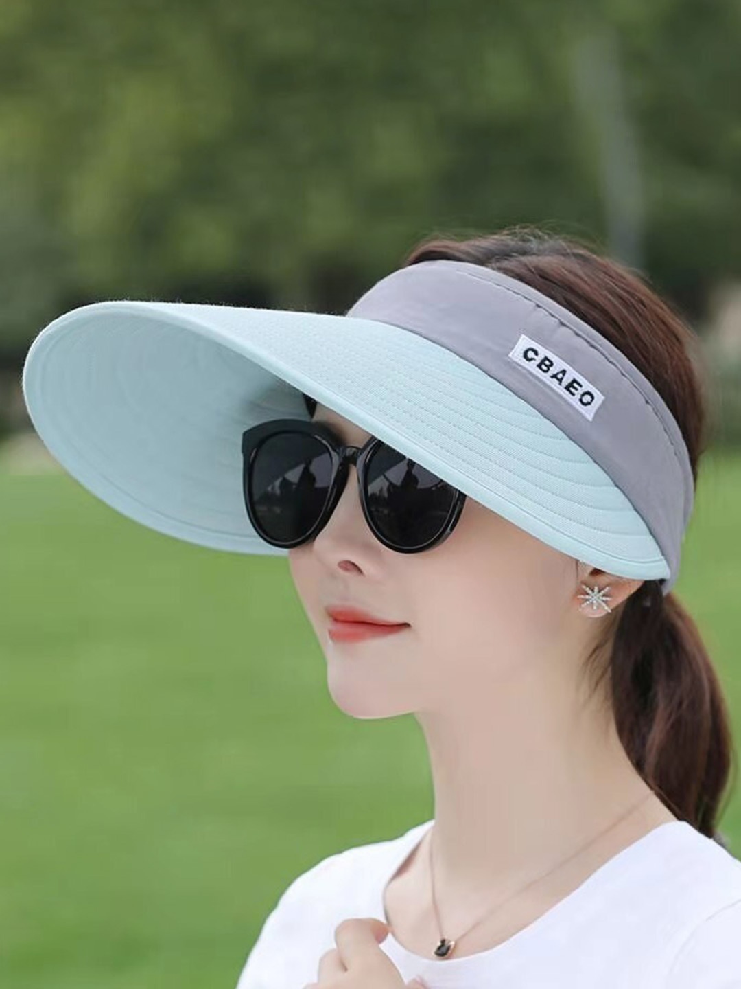 

Alexvyan Women Colourblocked Visor Cap, Blue