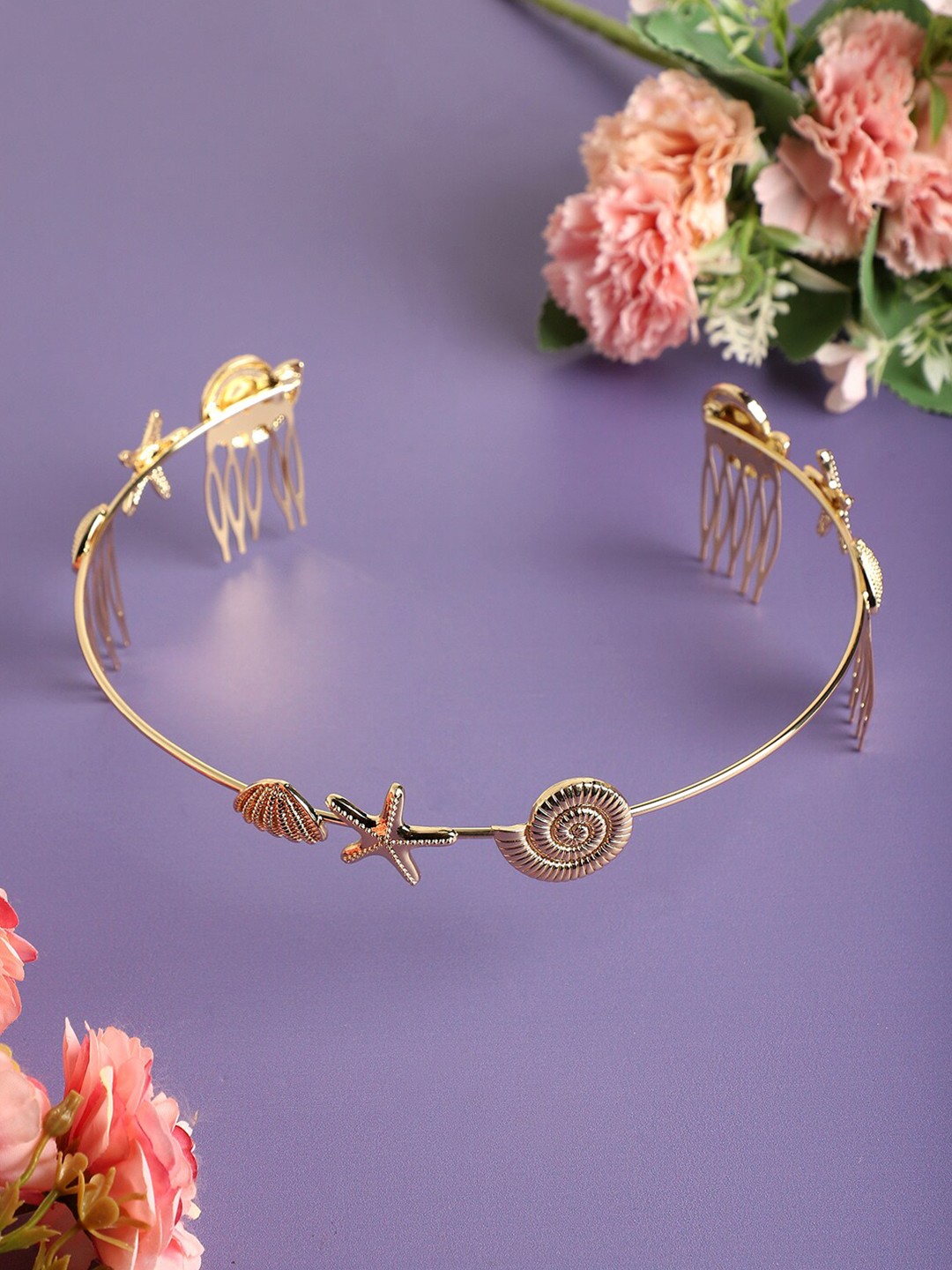

SOHI Women Embellished Hairband, Gold