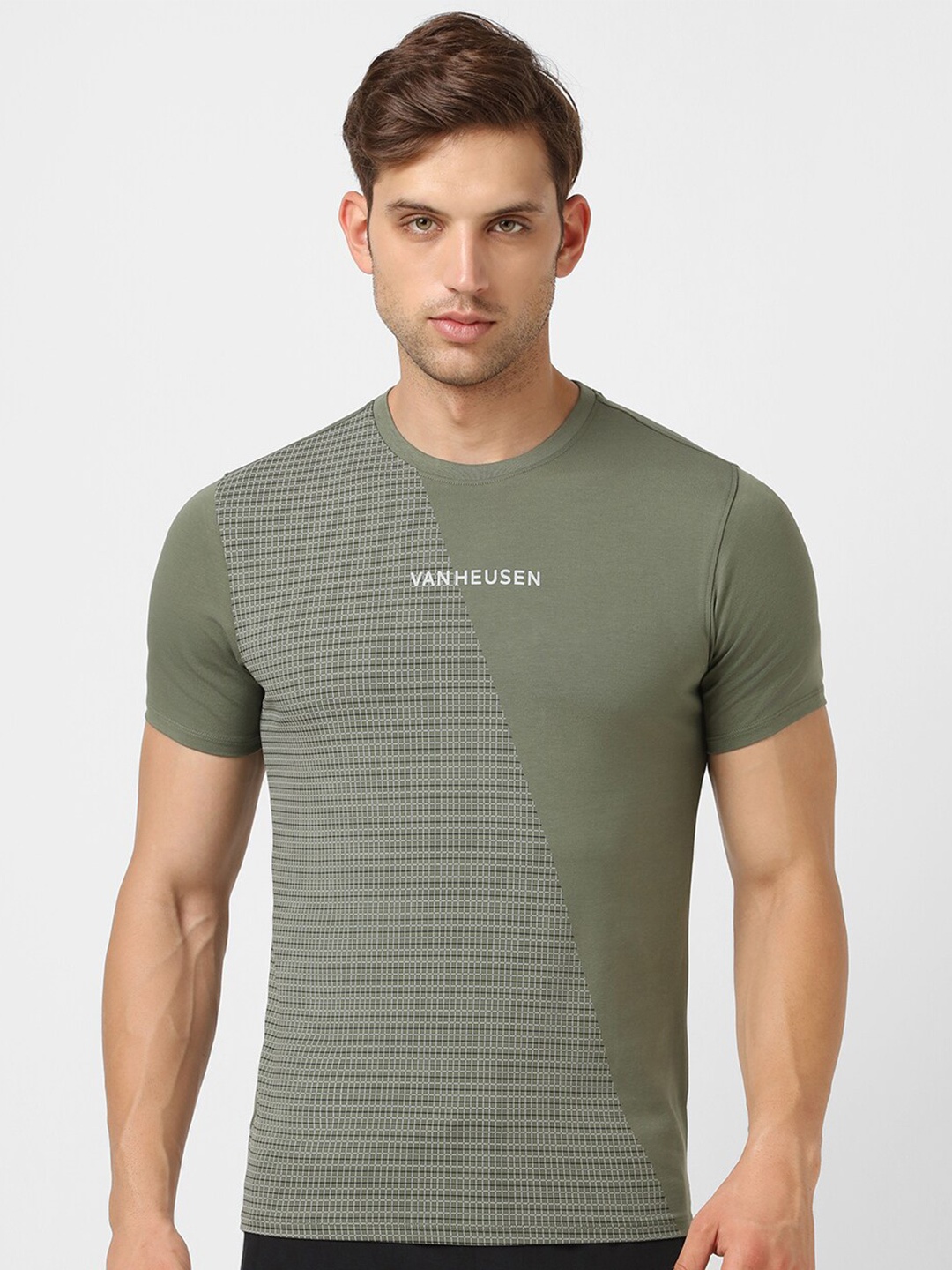 V Dot Typography Printed Cotton T-shirt, Olive