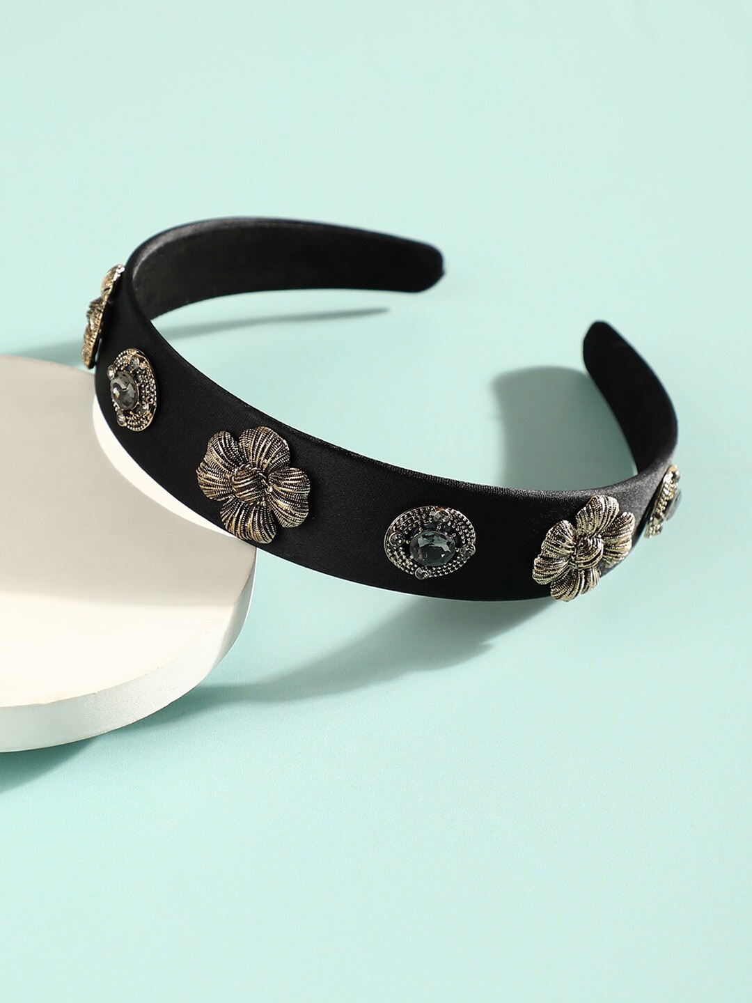 

SOHI Embellished Fabric Hairband, Black