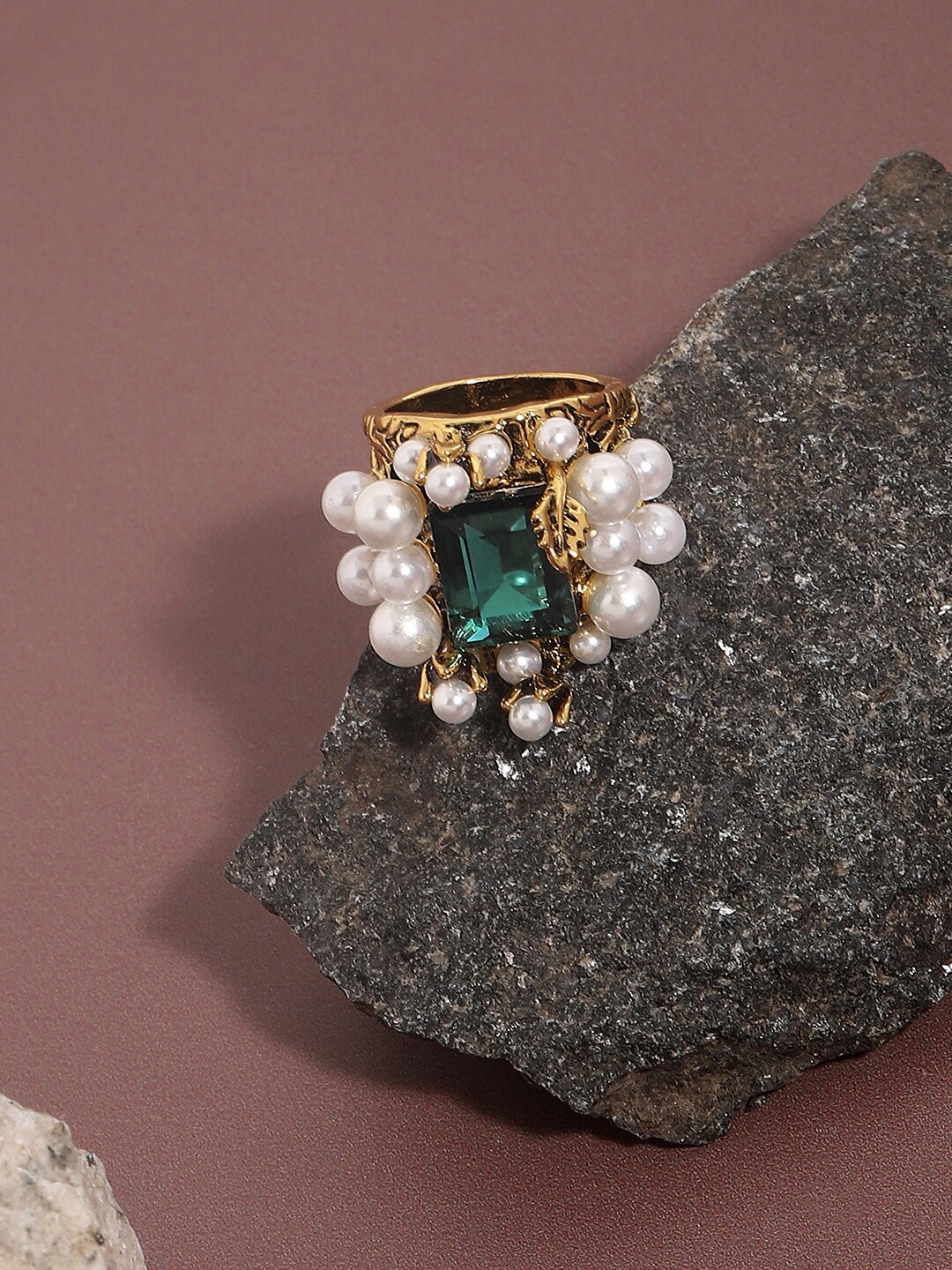 

SOHI Gold-Plated Artificial Stone Studded & Beaded Finger Ring