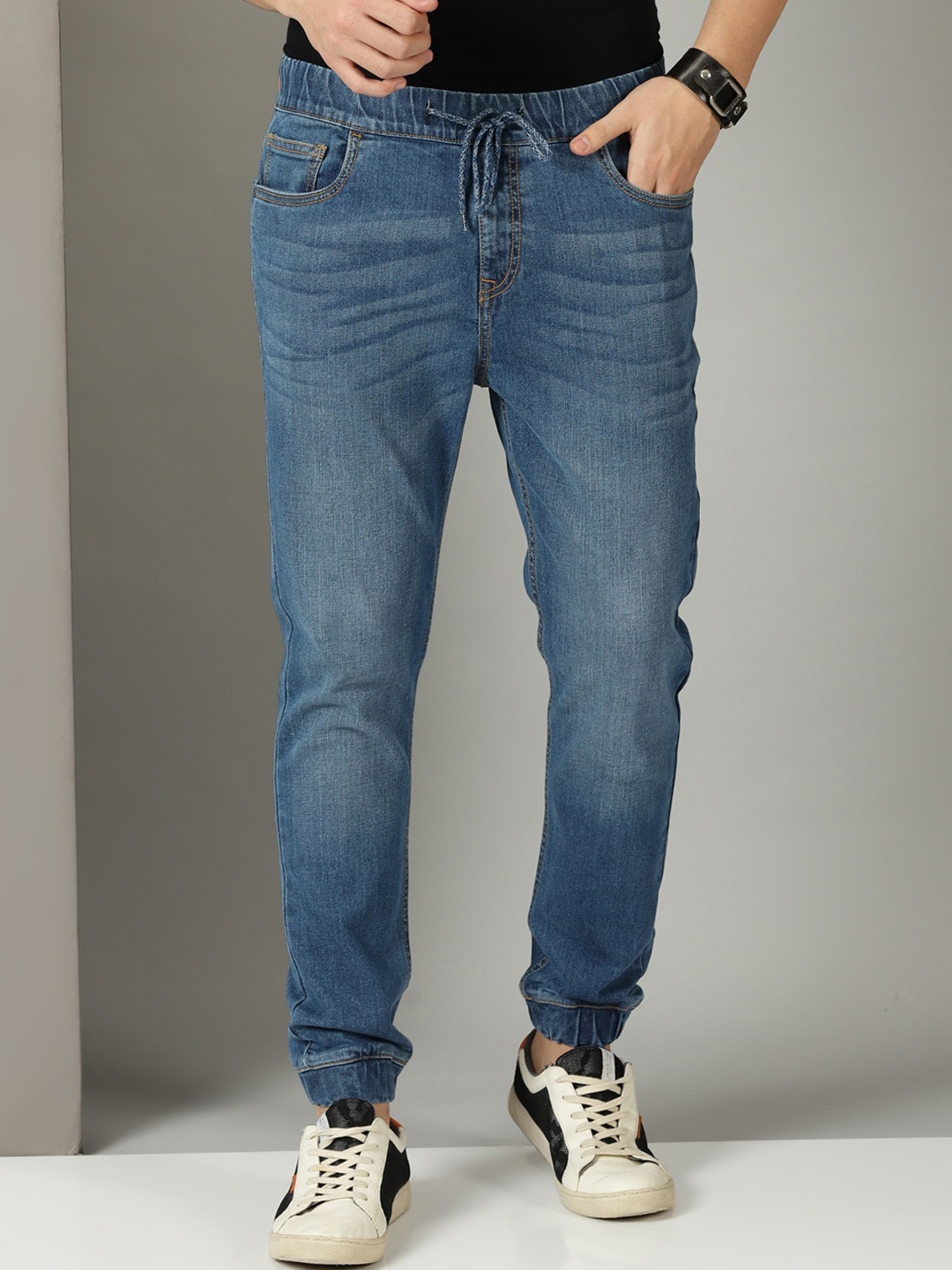 

Old Grey Men Jogger Light Fade Cotton Jeans, Blue