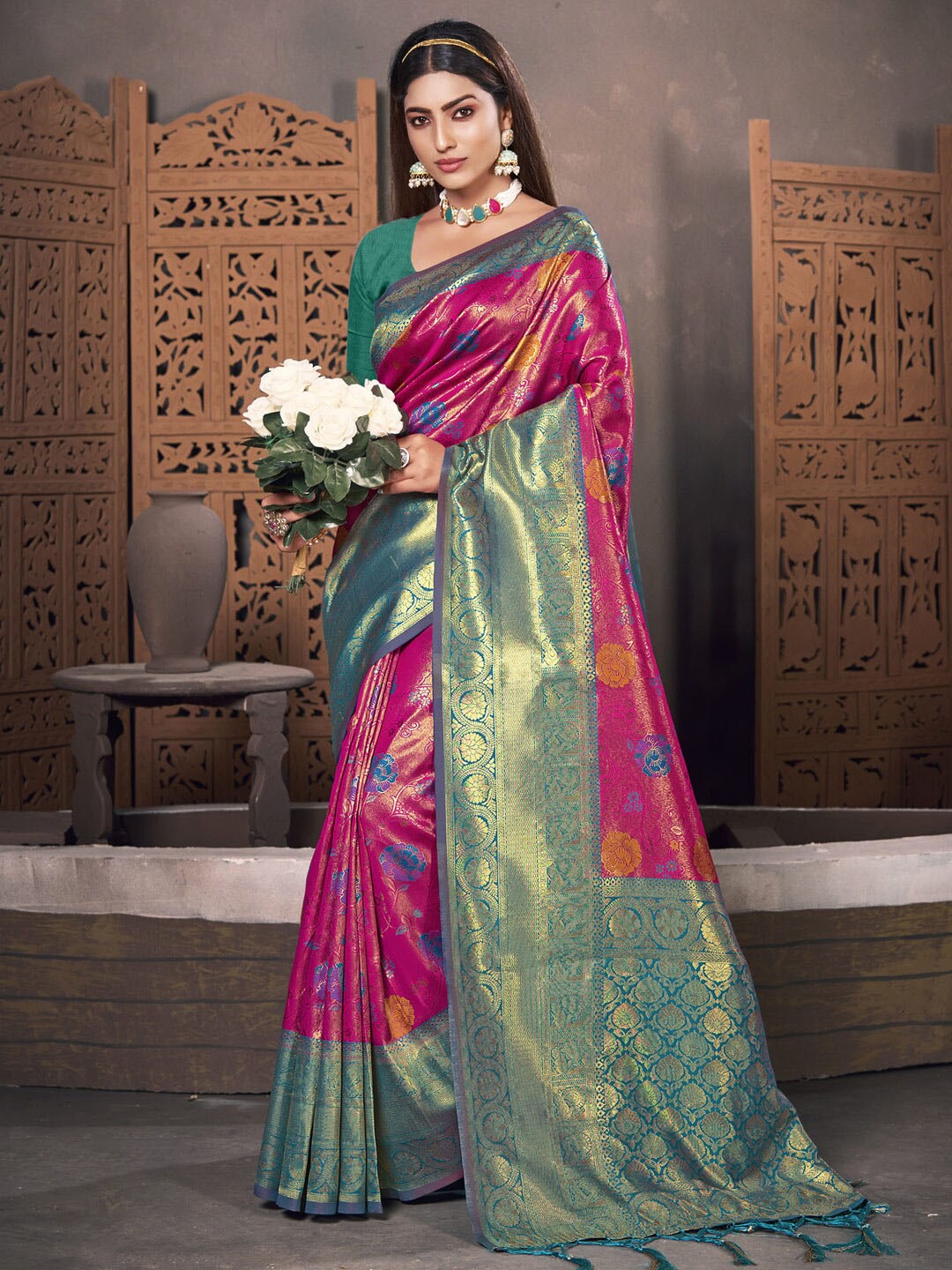 

SANGAM PRINTS Ethnic Motifs Woven Design Zari Kanjeevaram Saree, Pink